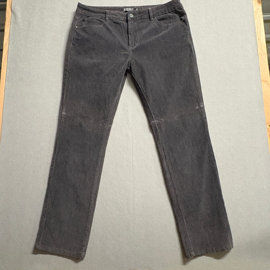 Ezekiel Straight Leg Jeans Mens 38x32 Gray Denim Cropped Raw Hem Y2K