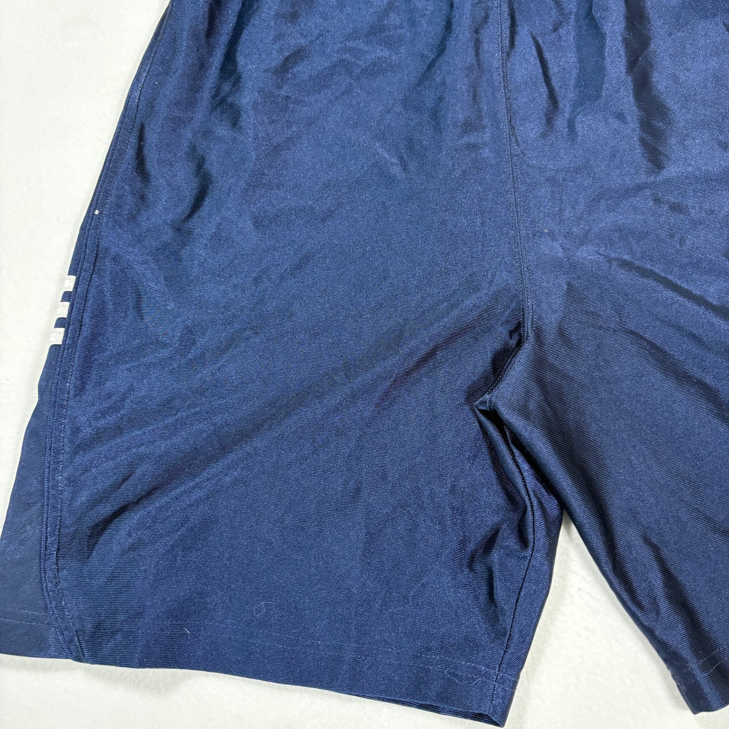 Adidas Shorts Mens Medium Navy Blue 3 Stripe Athletic Training Gym Activewear
