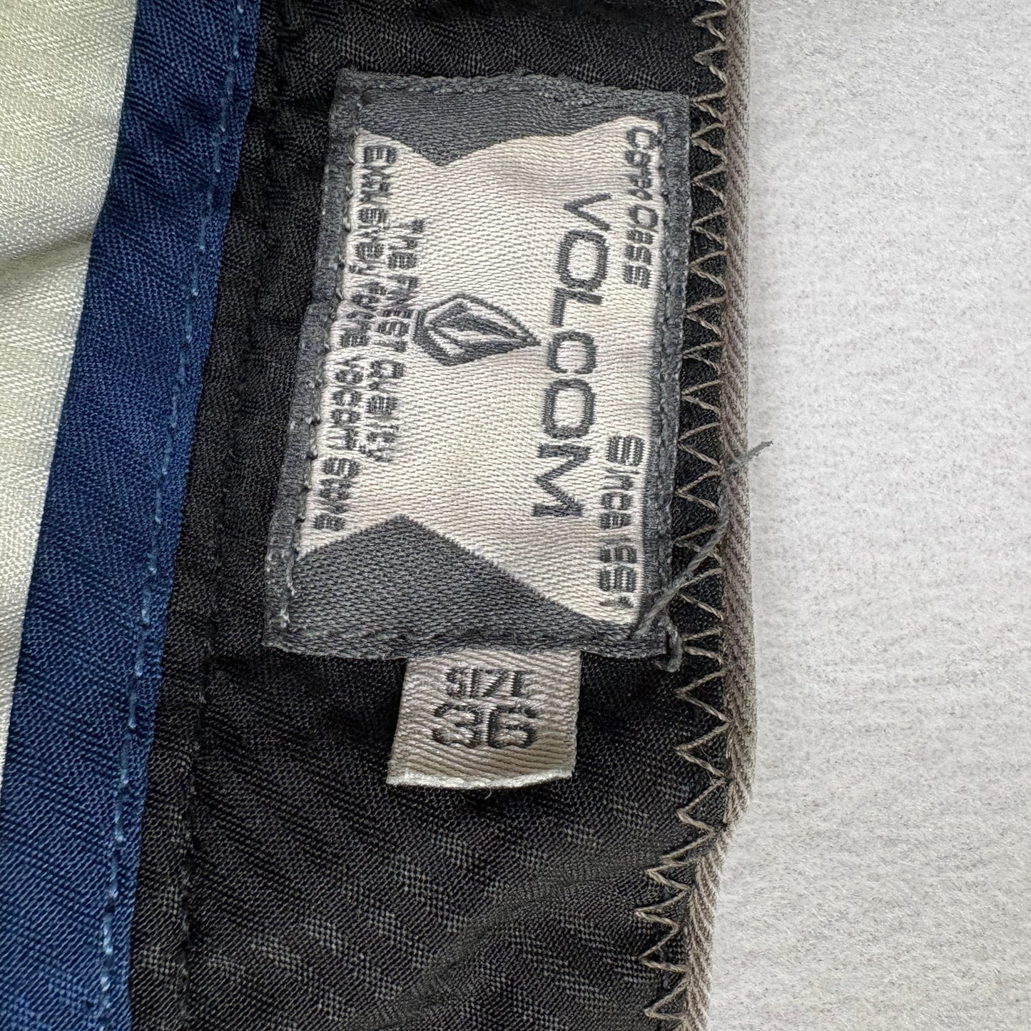 Volcom Mens Shorts 36 Brown Chino Skate Casual Classic Straight Fit Y2K