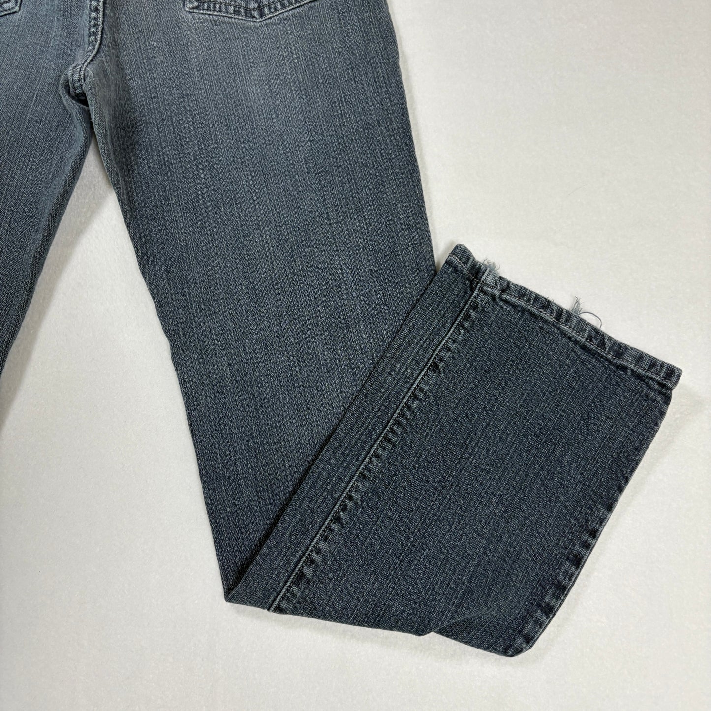 Levi’s Jeans Women’s 14 Plus Gray Straight Leg Stretch Mid Rise Denim Casual