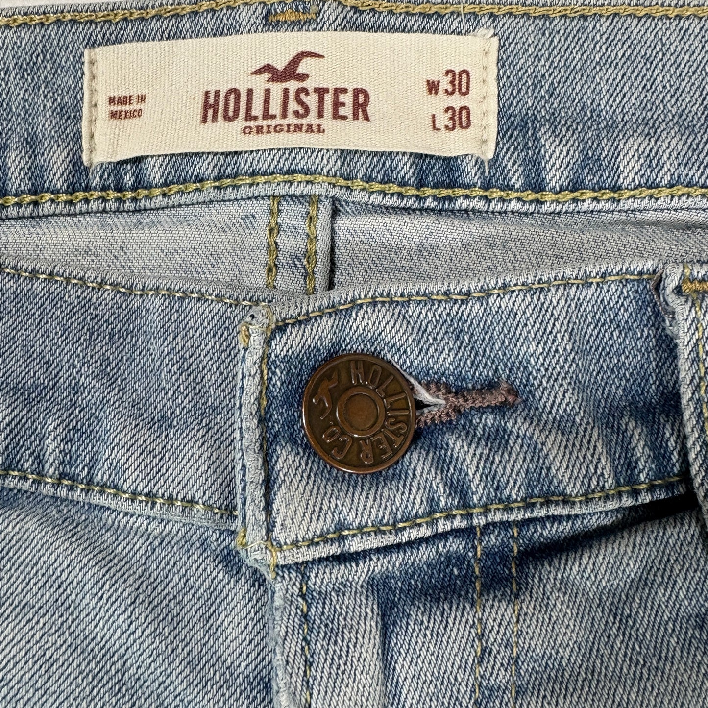 Hollister Jeans Men’s 30x30 Skinny Fit Epic Flex Light Wash Blue Denim Casual