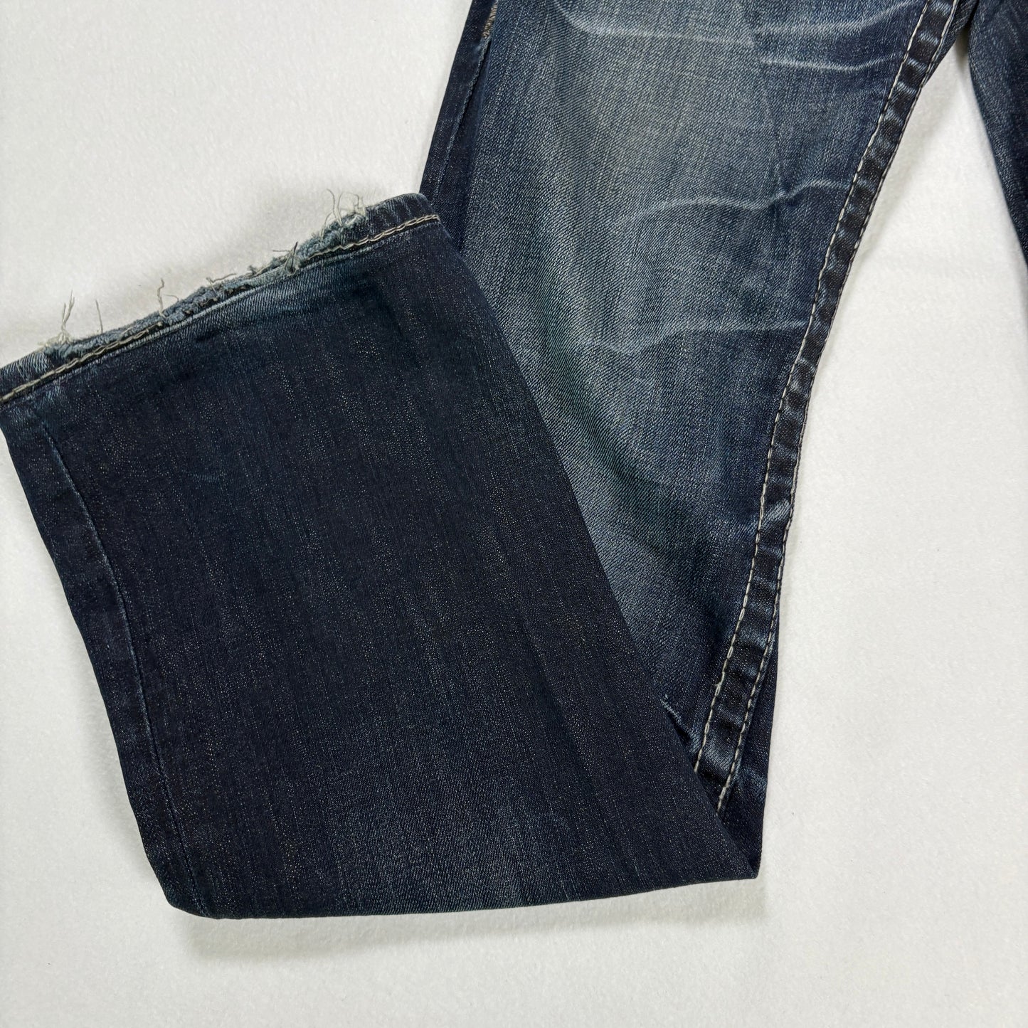 Big Star Jeans Women’s 26R Liv Bootcut Dark Wash Distressed Stretch Denim