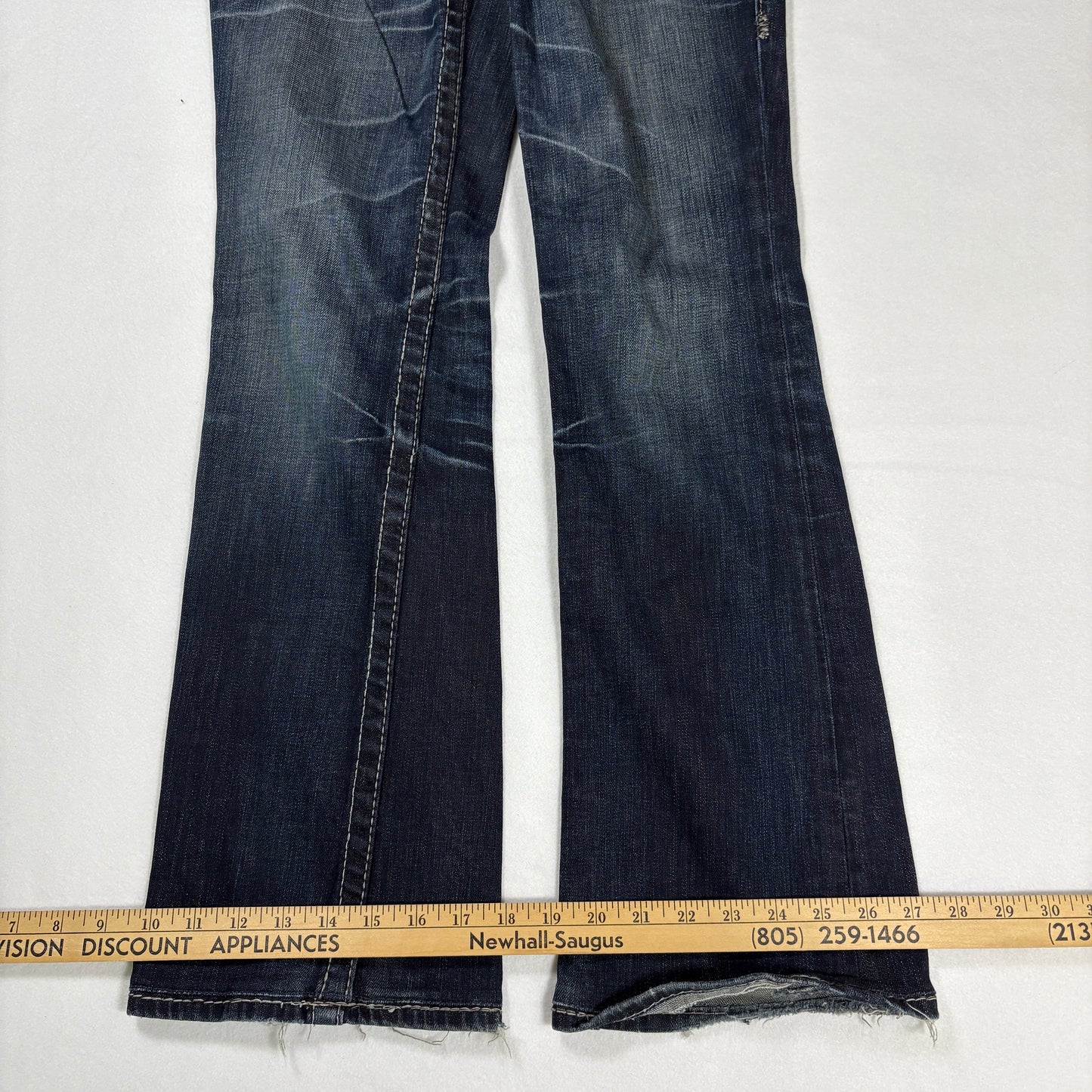 Big Star Jeans Women’s 26R Liv Bootcut Dark Wash Distressed Stretch Denim
