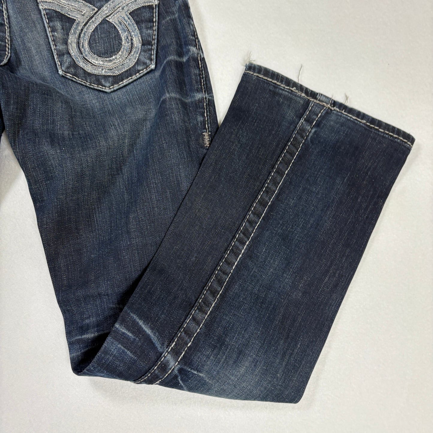 Big Star Jeans Women’s 26R Liv Bootcut Dark Wash Distressed Stretch Denim