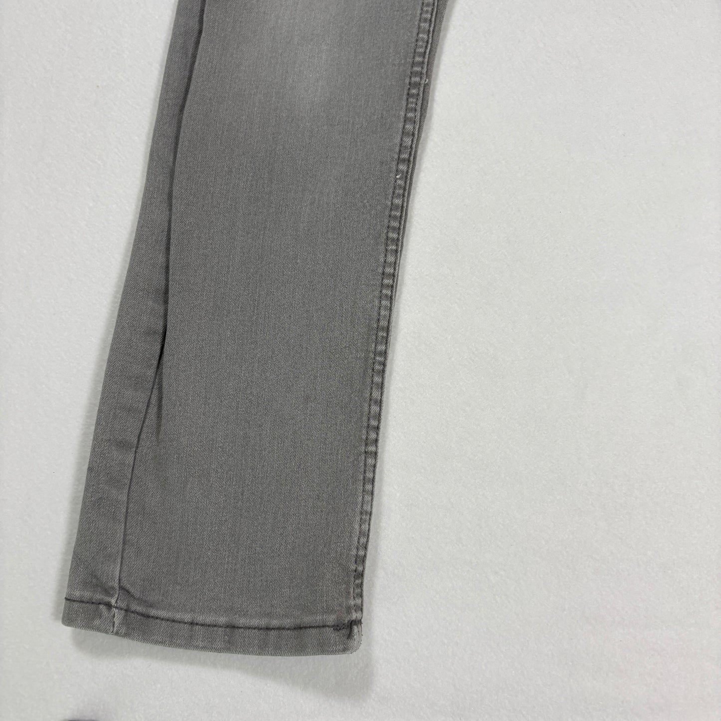 Tommy Hilfiger Jeans Women’s Size 12 Gray Straight Leg Mid Rise Denim Casual