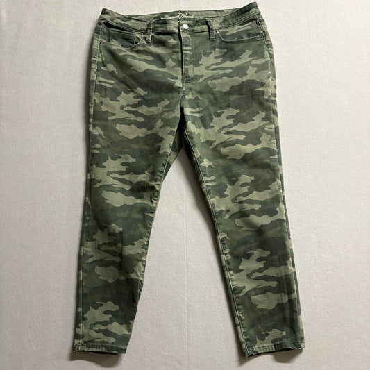 Universal Thread Camo Skinny Jeans Womens 16 Fits Like 36x25 Stretch Y2K
