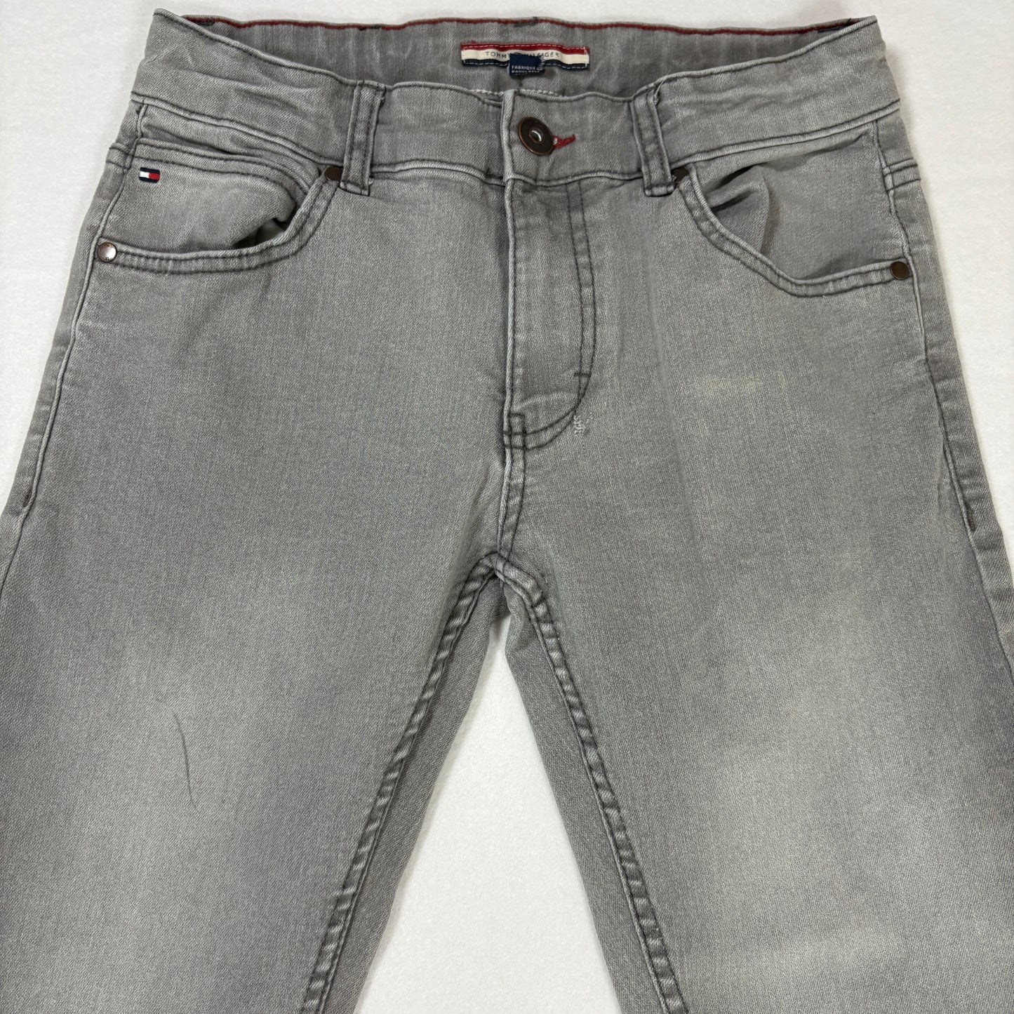Tommy Hilfiger Jeans Women’s Size 12 Gray Straight Leg Mid Rise Denim Casual