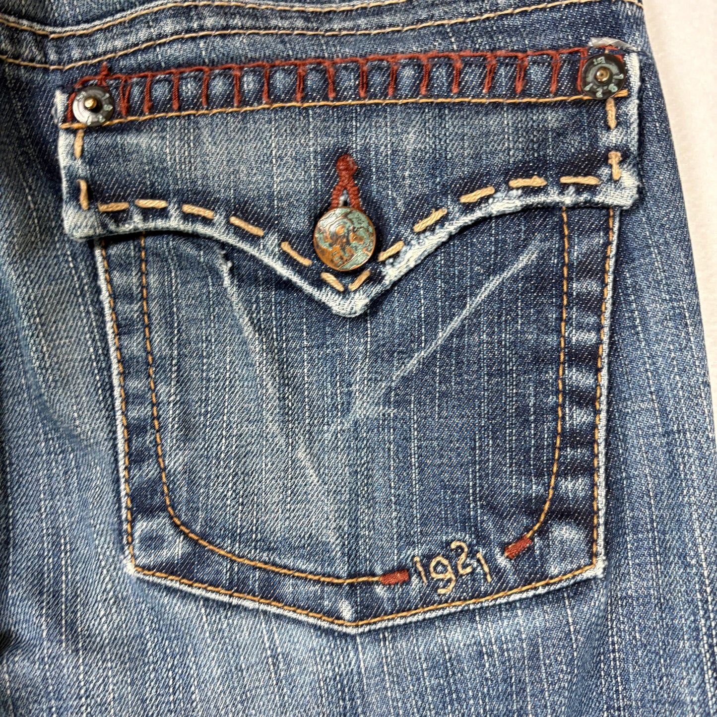 1921 Jeans Women’s 28x32 Bootcut Blue Denim Contrast Stitch Distressed Pockets