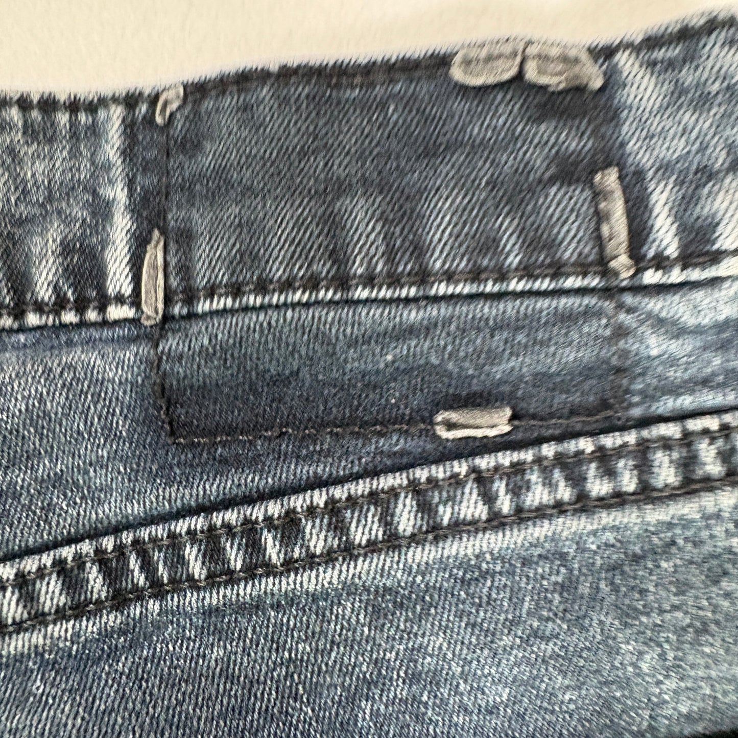 H&M Jeans Men’s 31x30 Slim Fit Gray Wash Stretch Denim Straight Leg Casual