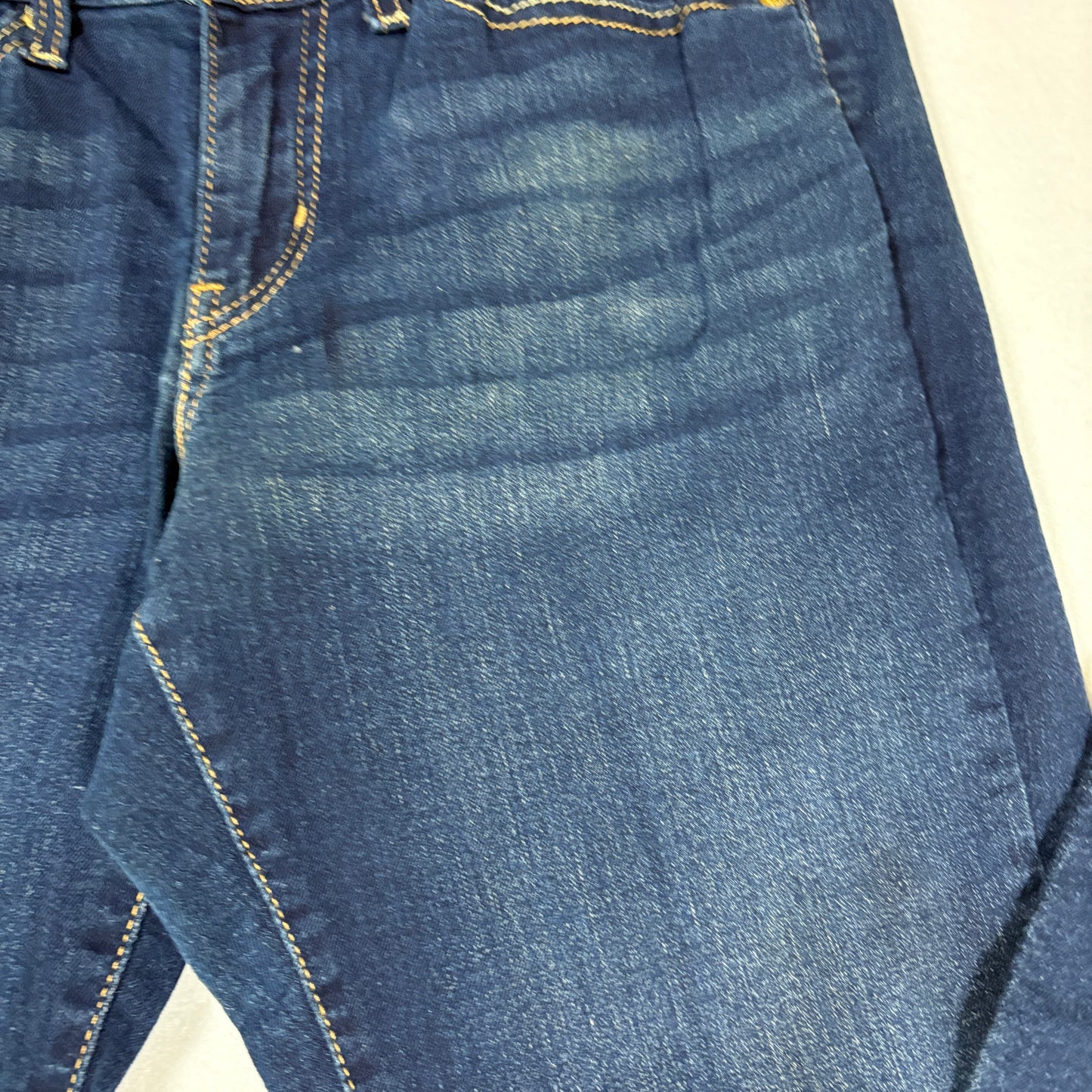 Levi’s Signature Jeans Women’s 10 Curvy Bootcut Mid Rise Dark Wash Stretch Denim