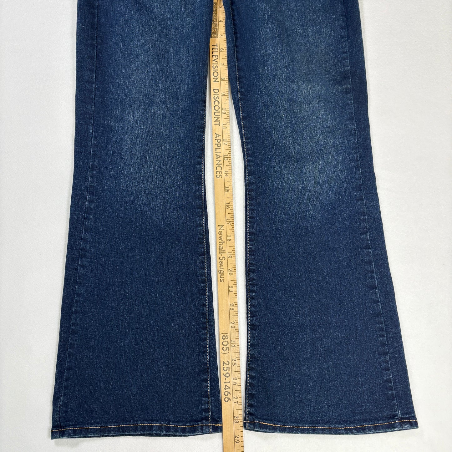 Levi’s Signature Jeans Women’s 10 Curvy Bootcut Mid Rise Dark Wash Stretch Denim