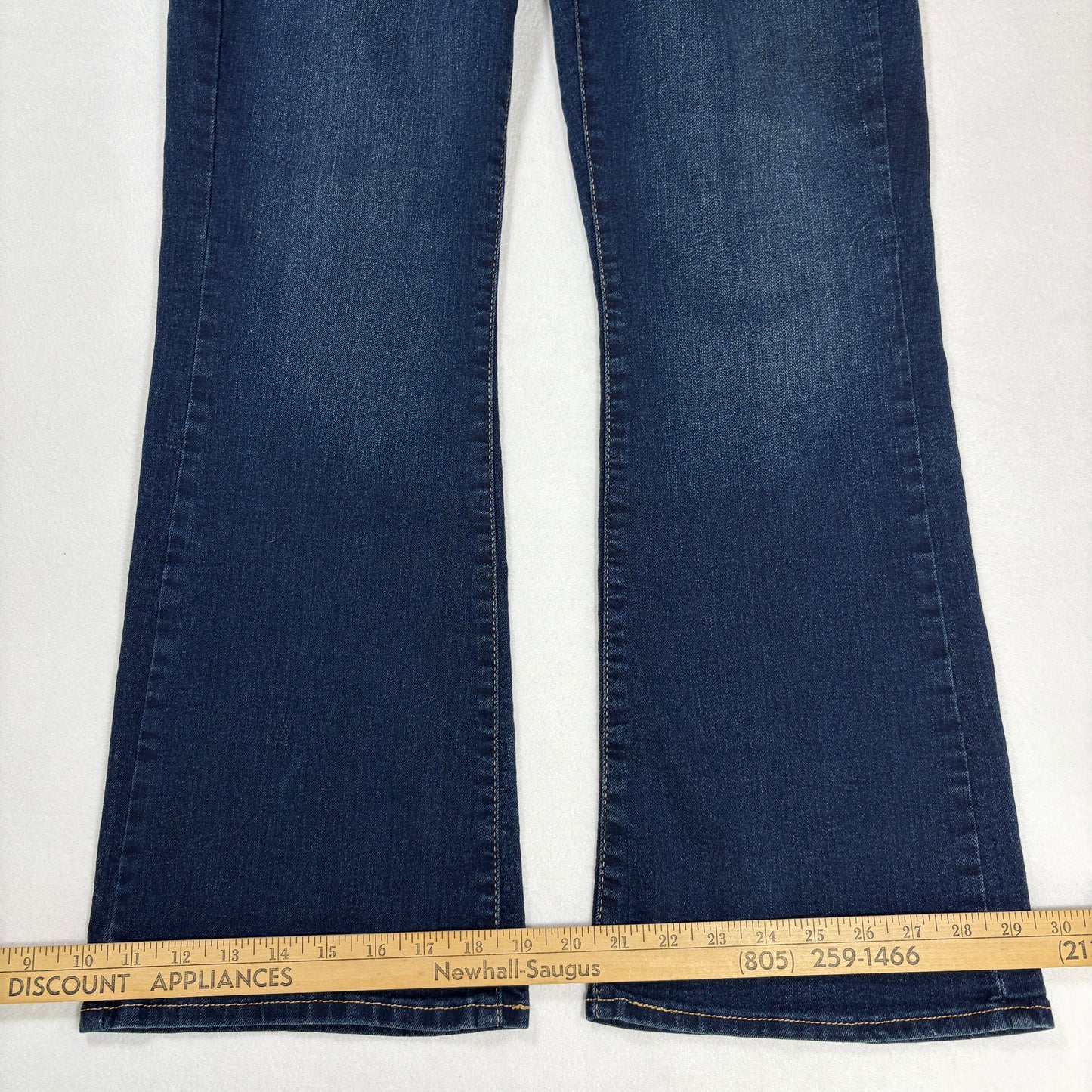 Levi’s Signature Jeans Women’s 10 Curvy Bootcut Mid Rise Dark Wash Stretch Denim