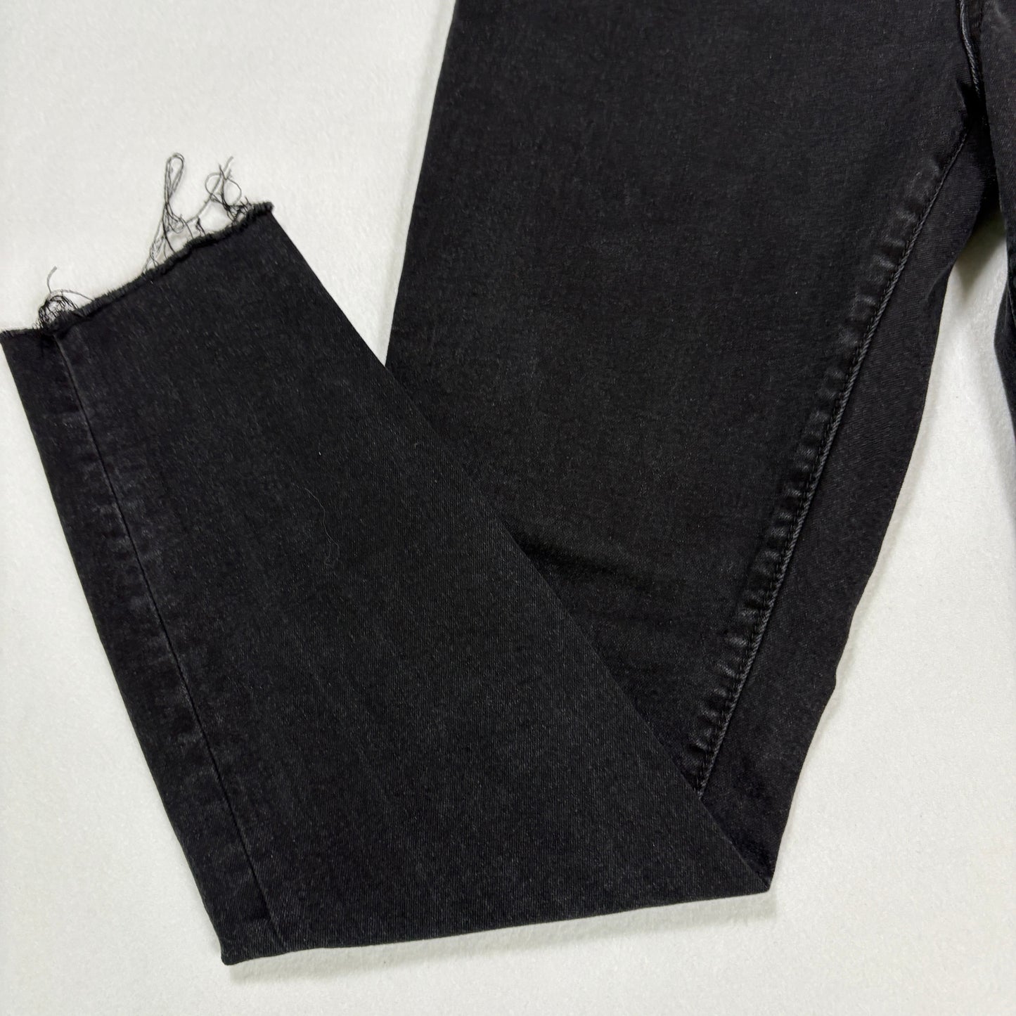 True Religion Colette Jeans Slim Straight Black Frayed Hem Size 32 Men’s Denim