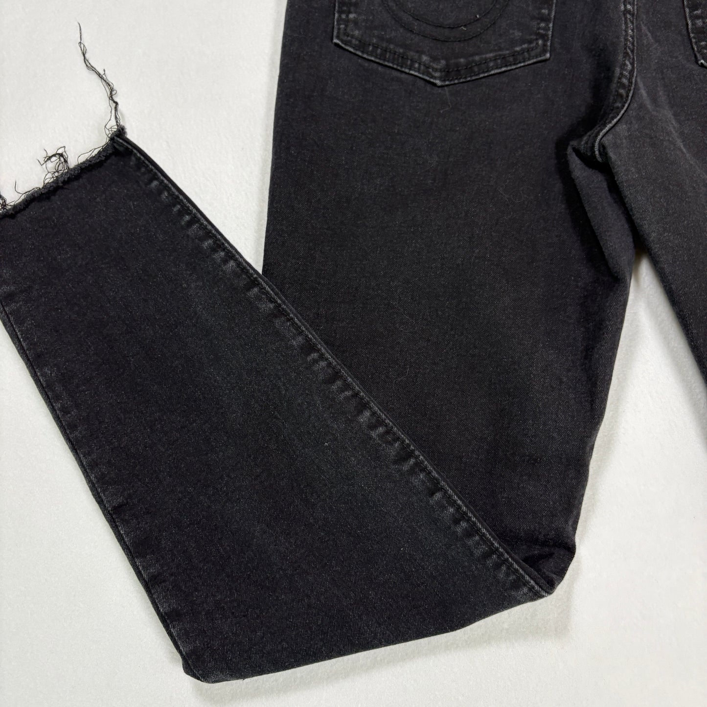 True Religion Colette Jeans Slim Straight Black Frayed Hem Size 32 Men’s Denim