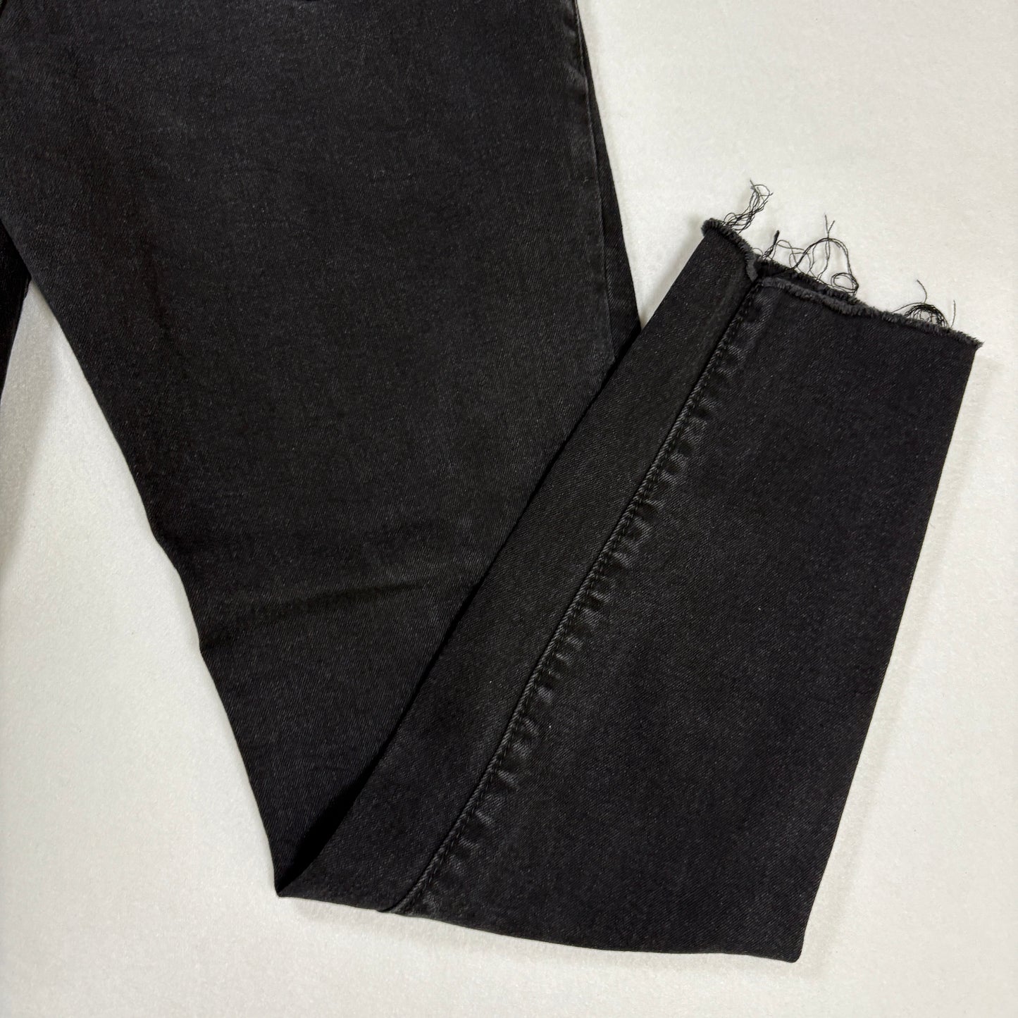 True Religion Colette Jeans Slim Straight Black Frayed Hem Size 32 Men’s Denim