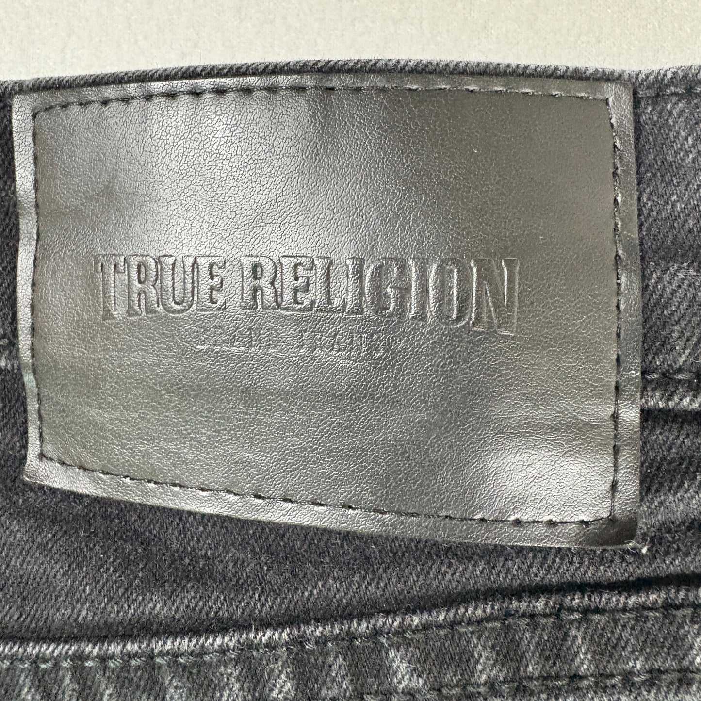 True Religion Colette Jeans Slim Straight Black Frayed Hem Size 32 Men’s Denim