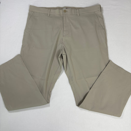 Tommy Hilfiger Pants 38x30 Sport Flat Front Khaki Chino Classic Stretch