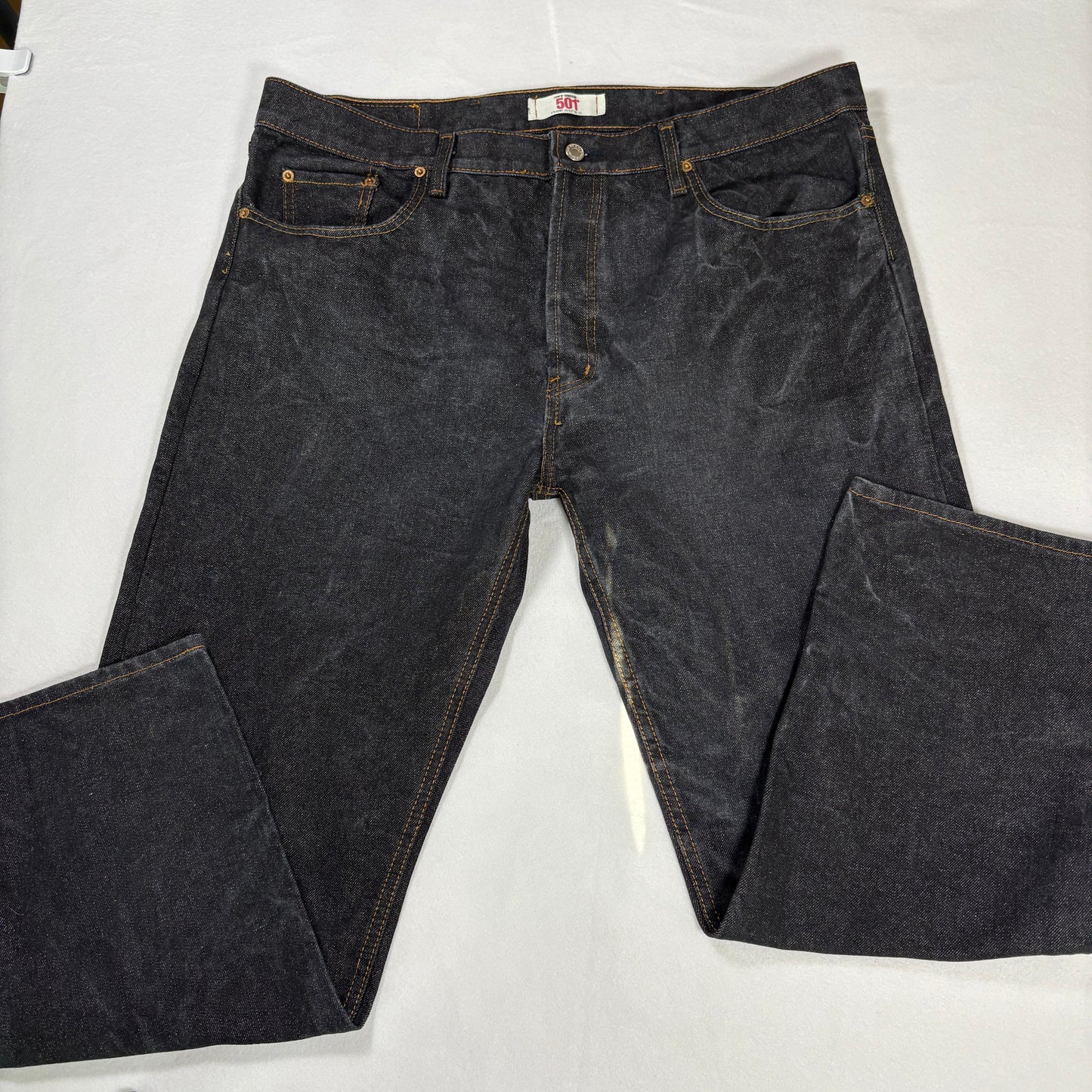 Levi’s 501 Jeans 42x30 Button Fly Original Fit Dark Wash Straight Leg Denim