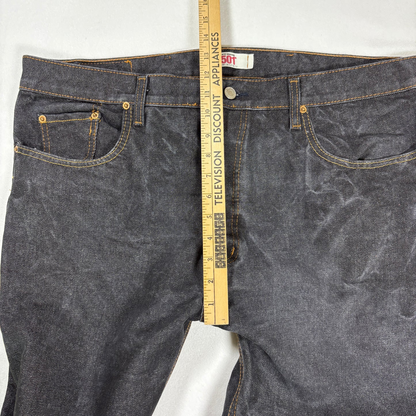 Levi’s 501 Jeans 42x30 Button Fly Original Fit Dark Wash Straight Leg Denim