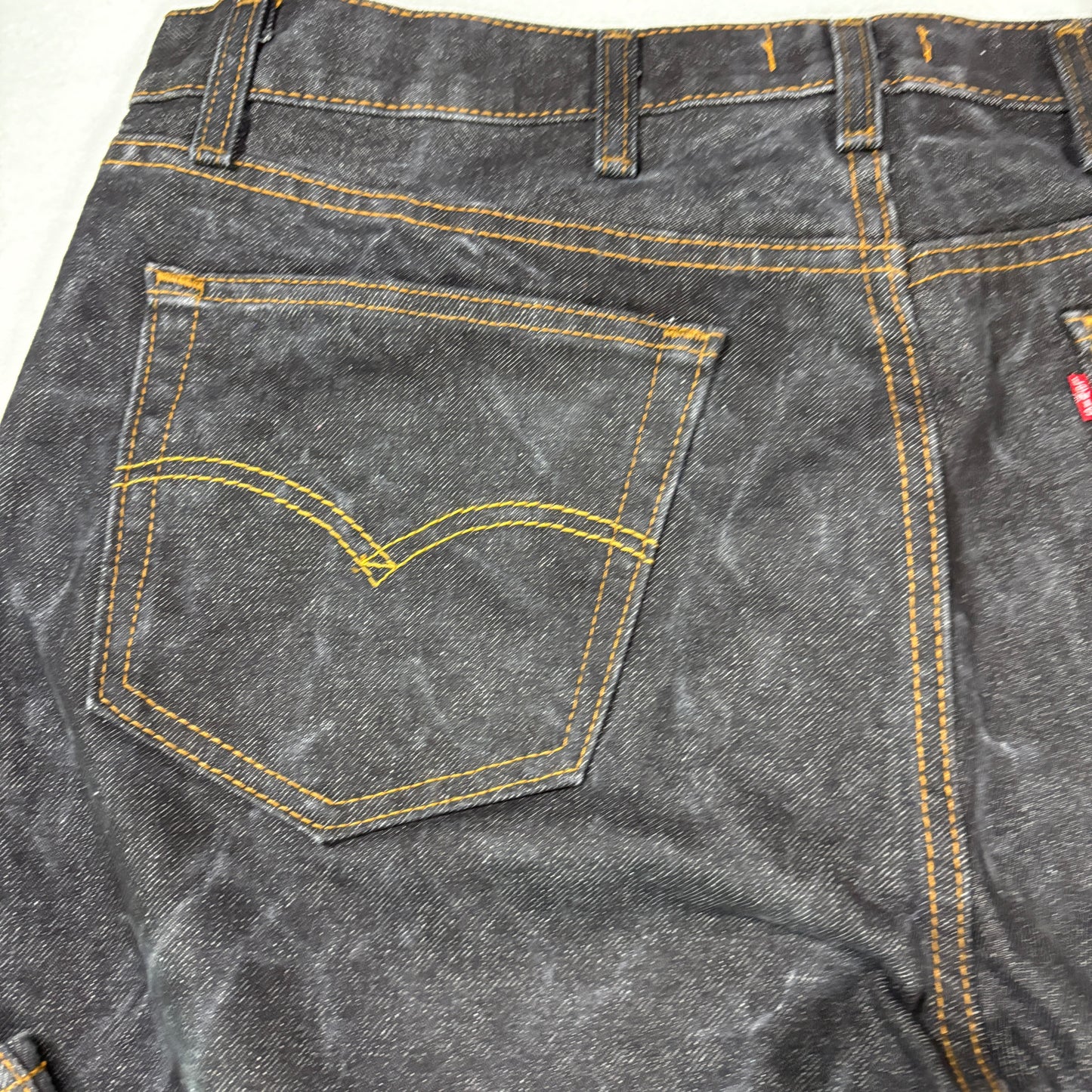 Levi’s 501 Jeans 42x30 Button Fly Original Fit Dark Wash Straight Leg Denim