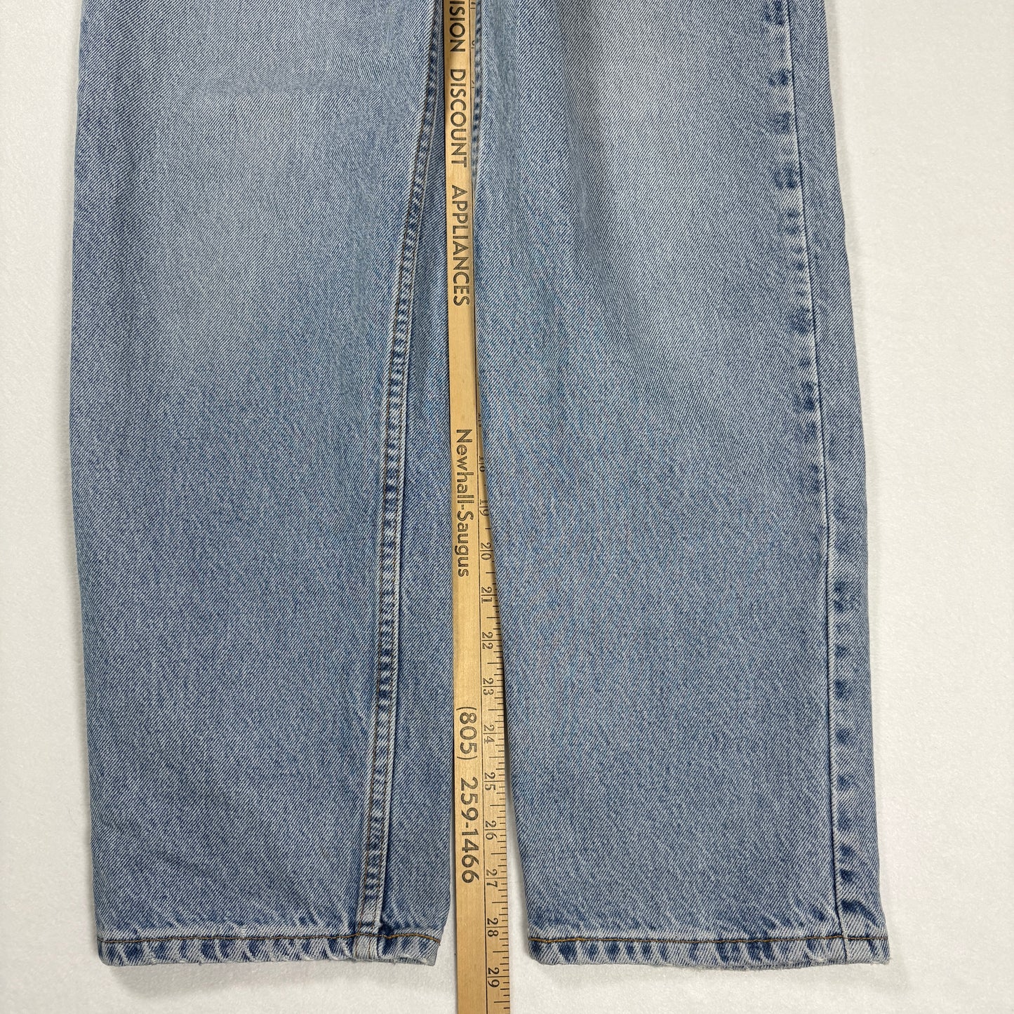 Levi’s 550 Jeans 32x30 Light Wash Relaxed Fit Tapered Leg Denim Vintage USA