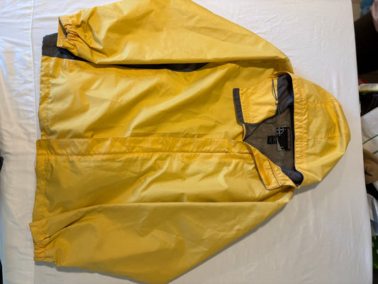 Mountain Club Mens Large Yellow Waterproof Hooded Rain Jacket Hiking Outdoor Lined