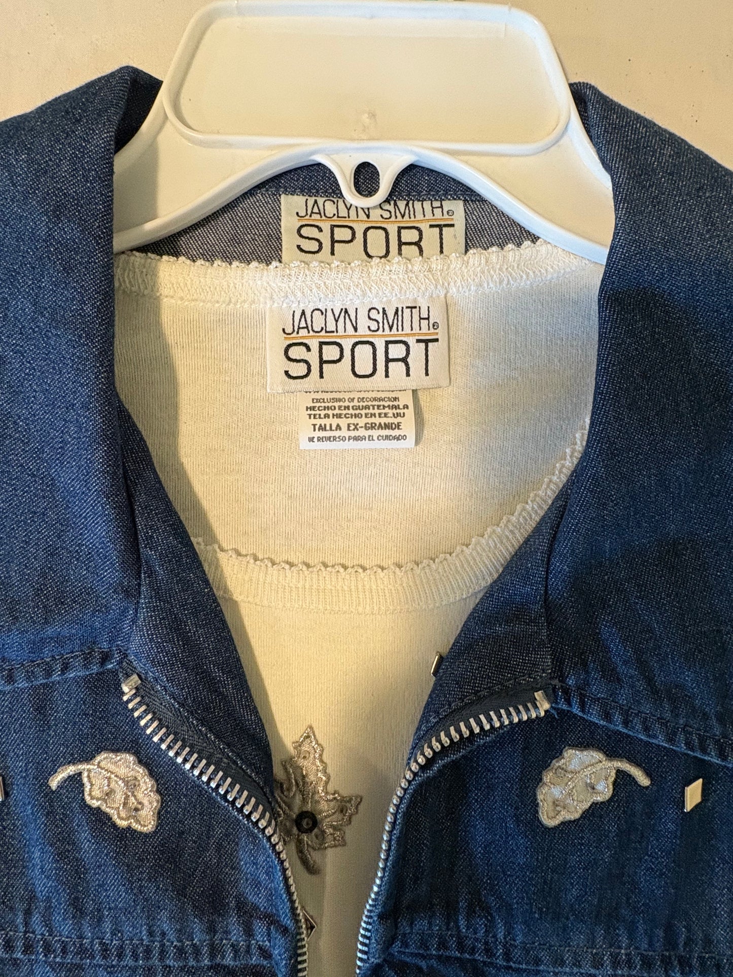Jaclyn Smith Sport Denim Jacket Shirt Women's Size Large NWT Embellished Tee Attached