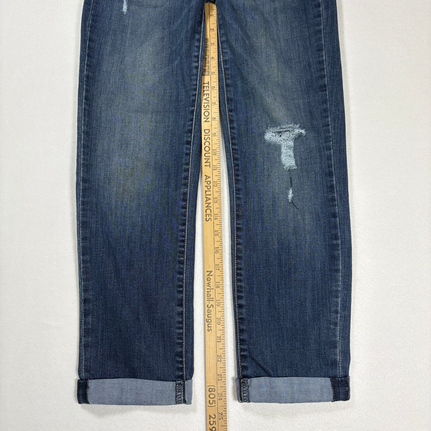 Levis Signature Womens Jeans Size 6 W28 Straight Leg Blue Denim Classic Vintage