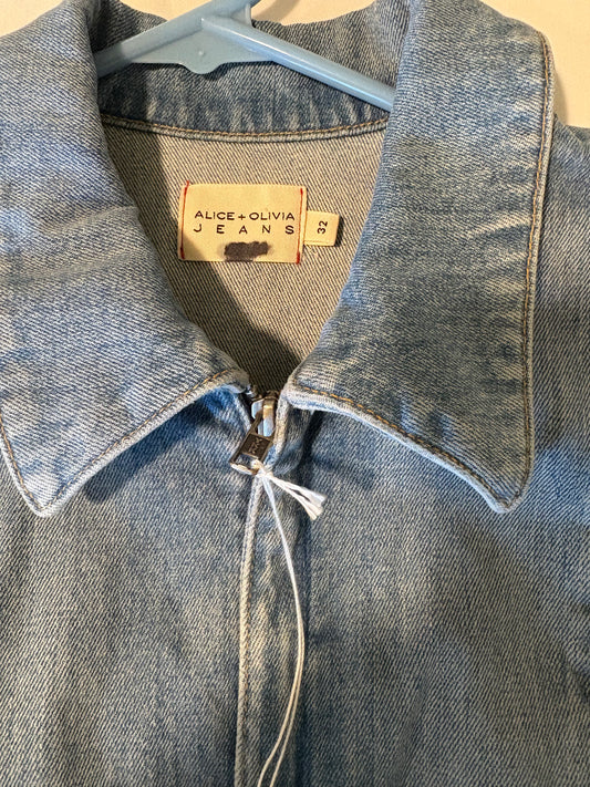 Alice + Olivia Light Wash Denim Jumpsuit Size 32 | Short Sleeve Zip Front | 52" Length