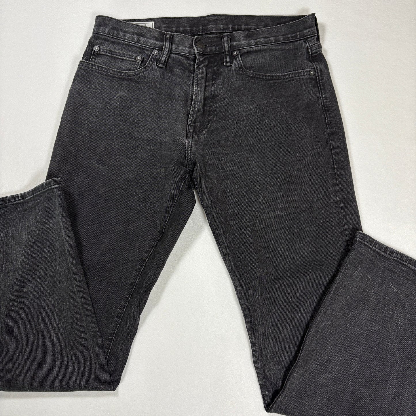 GAP Mens Jeans 30x30 Athletic Taper Gray Denim Slim Fit Y2K Vintage Modern