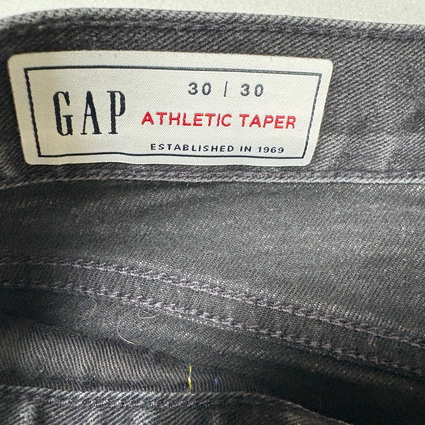 GAP Mens Jeans 30x30 Athletic Taper Gray Denim Slim Fit Y2K Vintage Modern