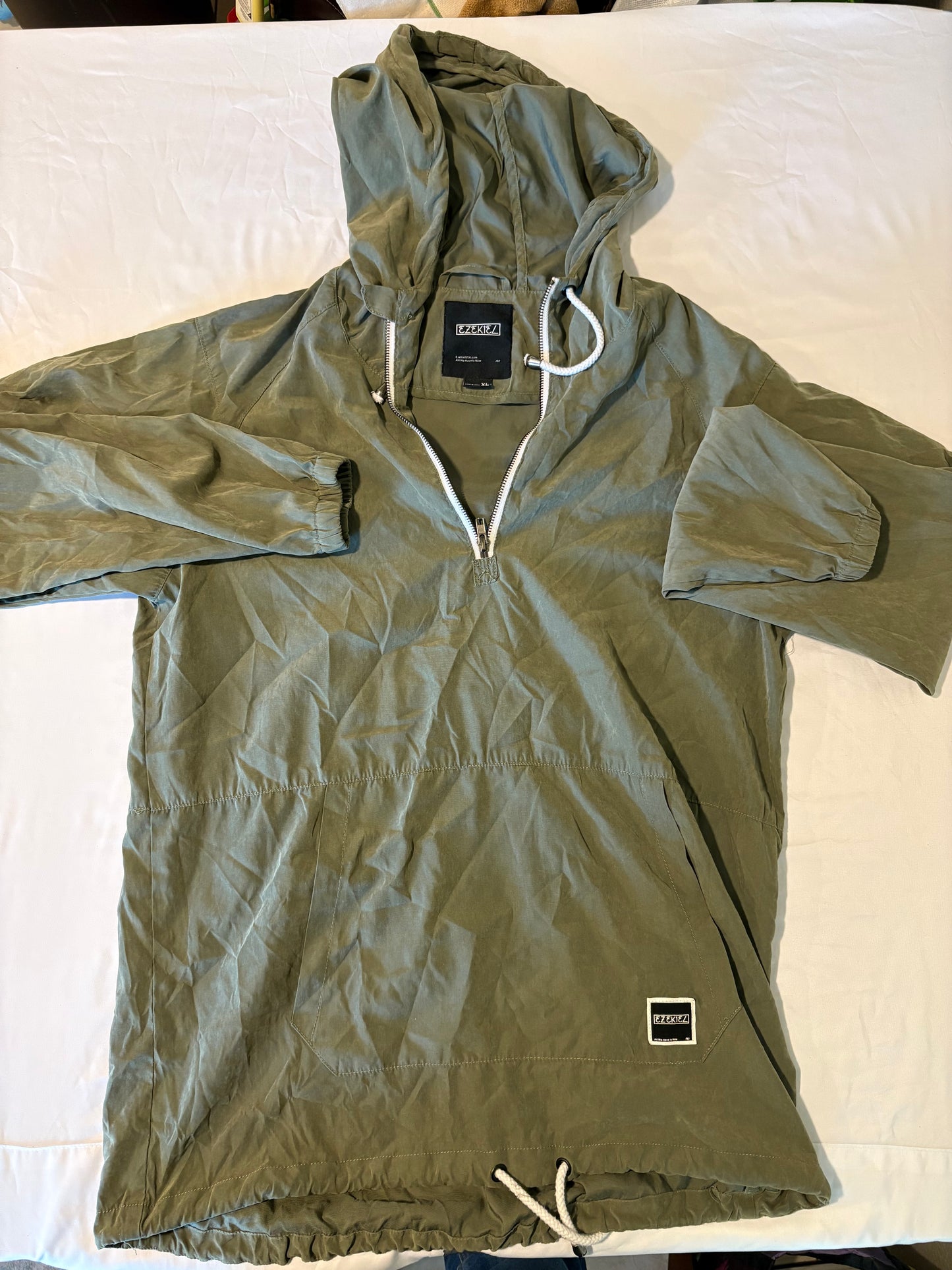 Ezekiel XL Green Pullover Windbreaker Hoodie Jacket Anorak Drawstring Streetwear