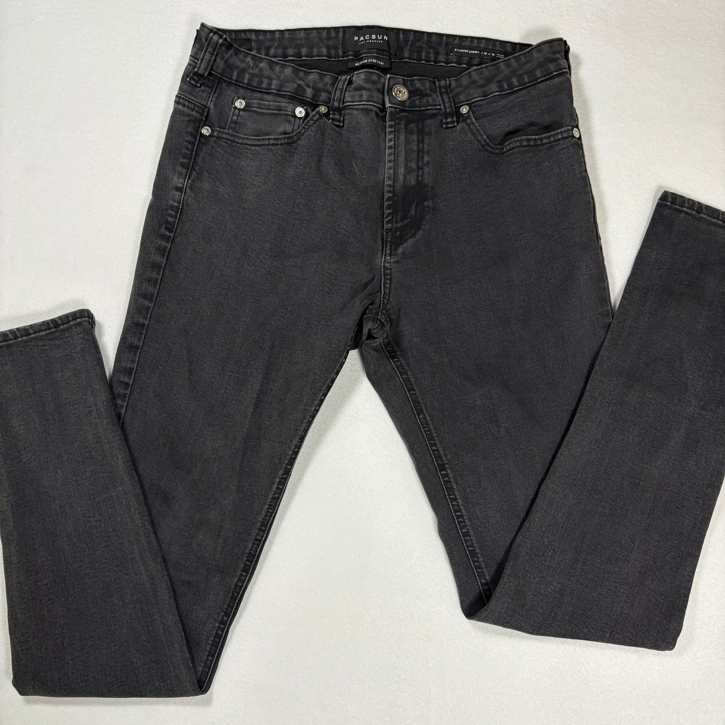 PacSun Mens Jeans 32x30 Black Stacked Skinny Active Stretch Denim Distressed Patch