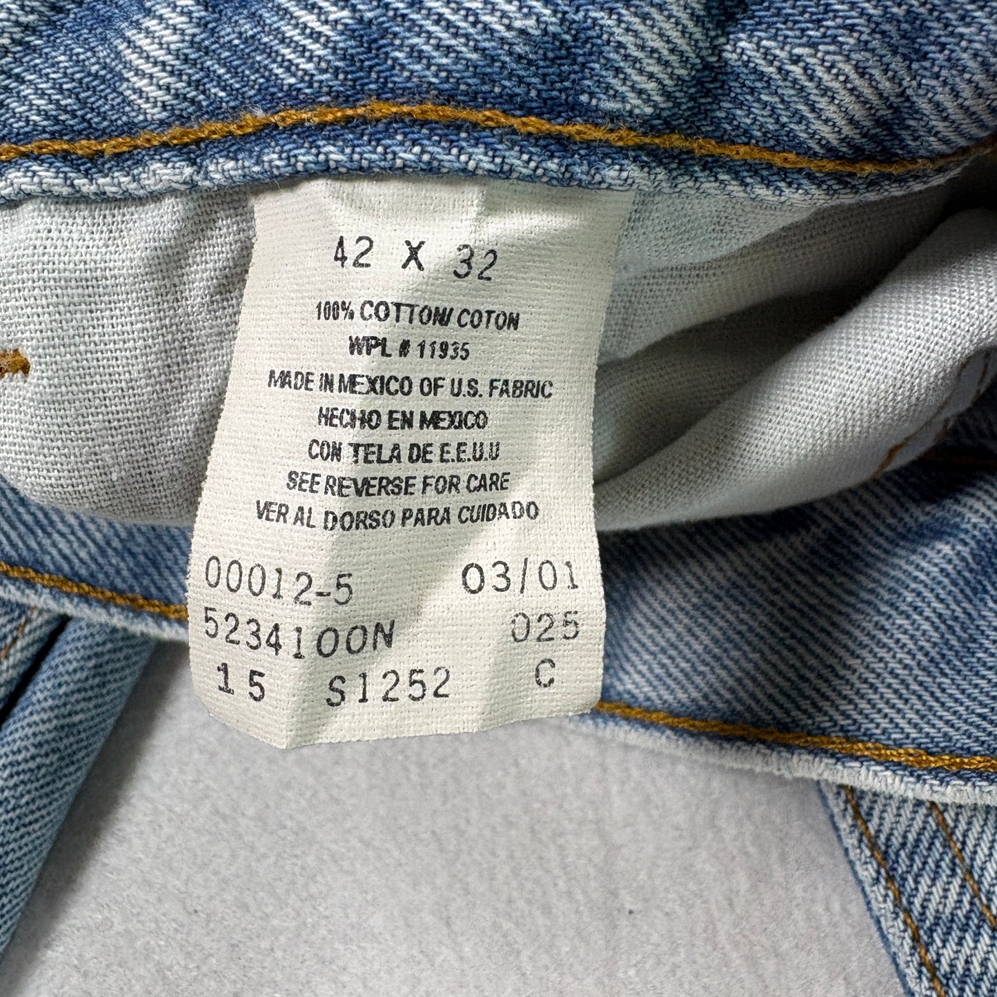 Arizona Jean Co Mens Jeans 42x32 Light Blue Denim Baggy Y2K 90s Grunge Distressed