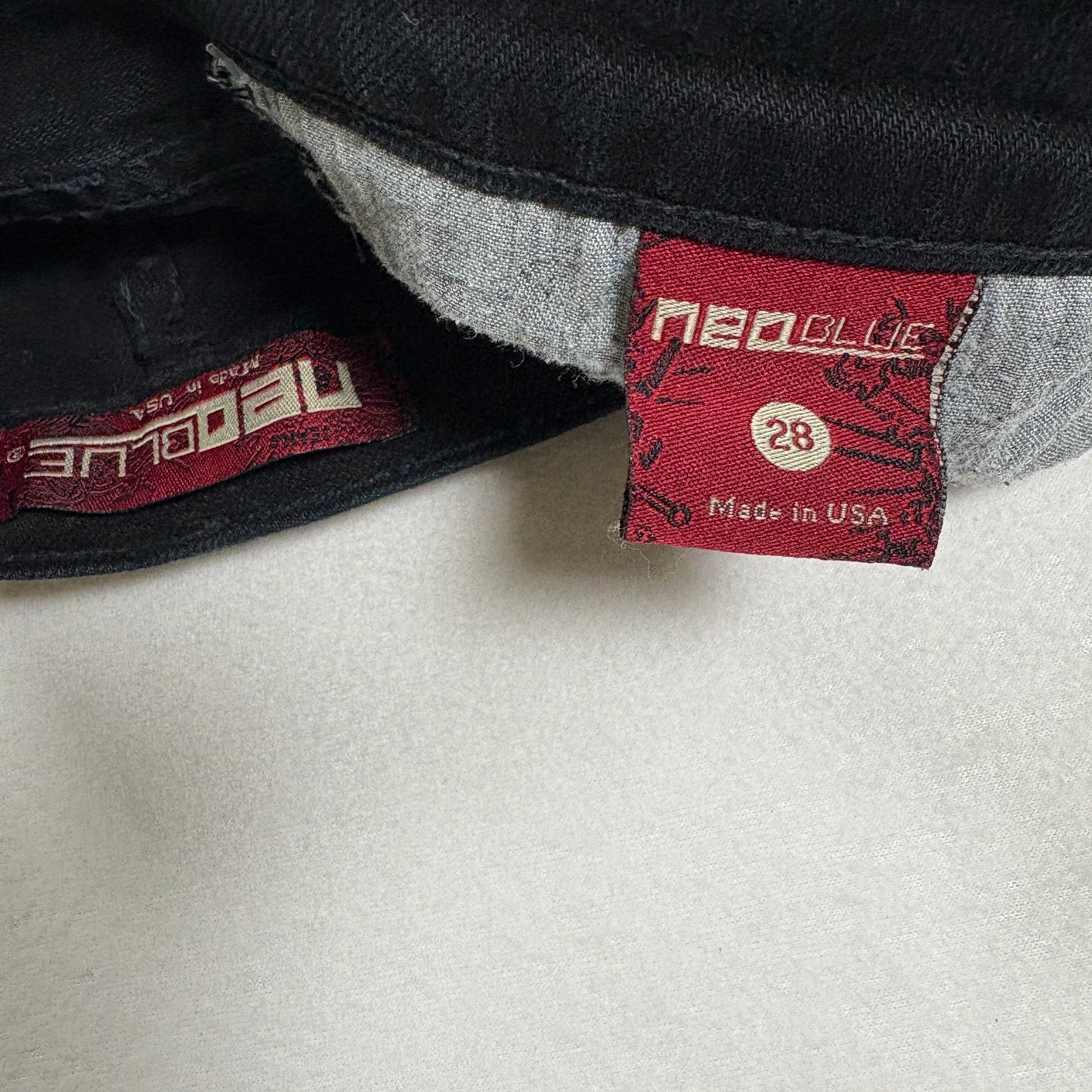 Neo Blue mens black denim jeans size 28 Y2K vintage grunge straight leg USA made