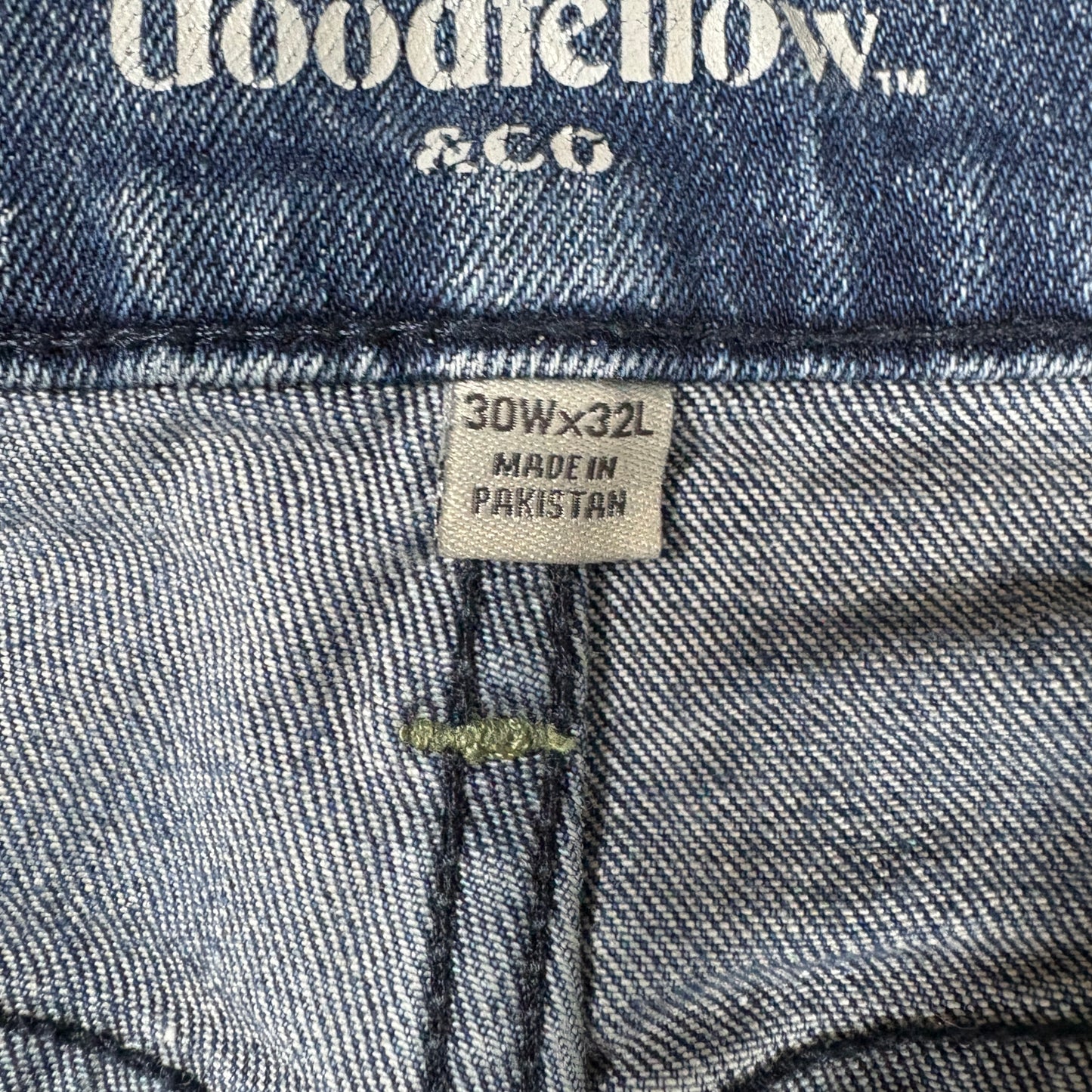 Goodfellow mens blue denim jeans size 30x32 slim fit stretch total flex vintage