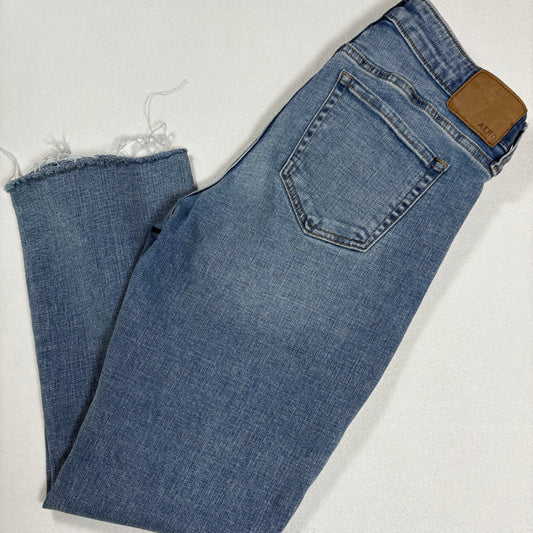 Aeropostale womens blue denim jeans size 8 mid rise kick crop raw hem Y2K vintage