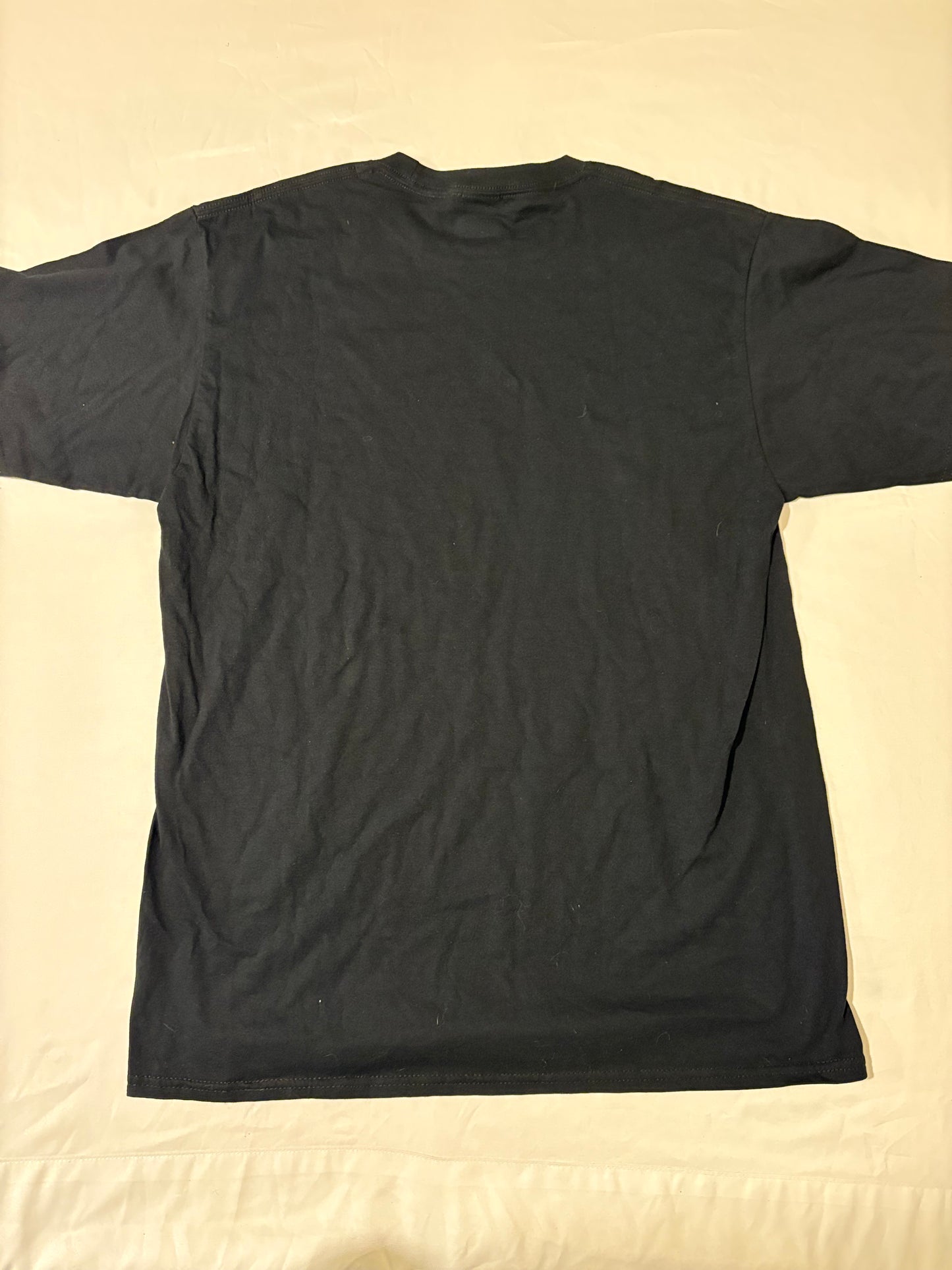 Star Wars The Mandalorian T-Shirt Men’s L Black Din Djarin Helmet Disney Tee