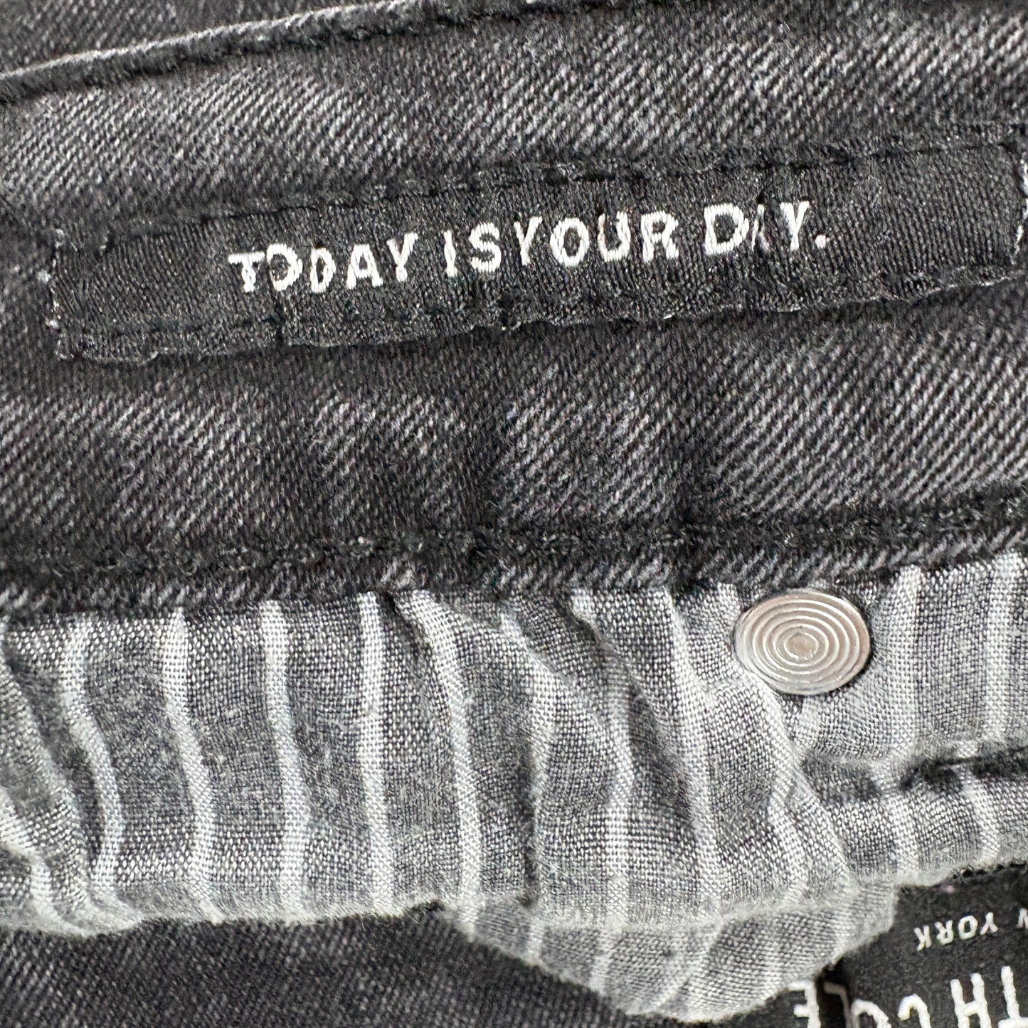 Kenneth Cole mens black denim jeans size 34x30 slim fit Y2K vintage grunge stretch