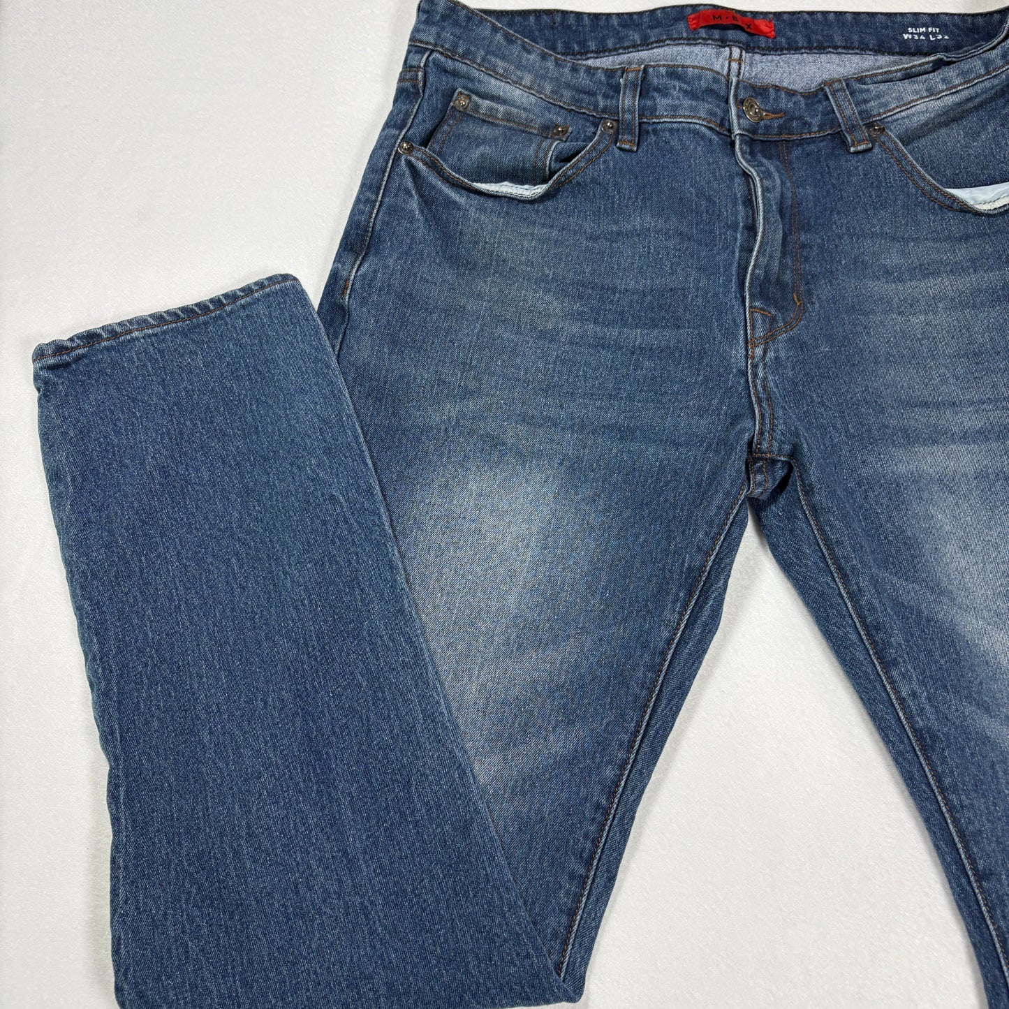 MBX mens blue denim jeans size 34x32 slim fit Y2K vintage faded wash casual