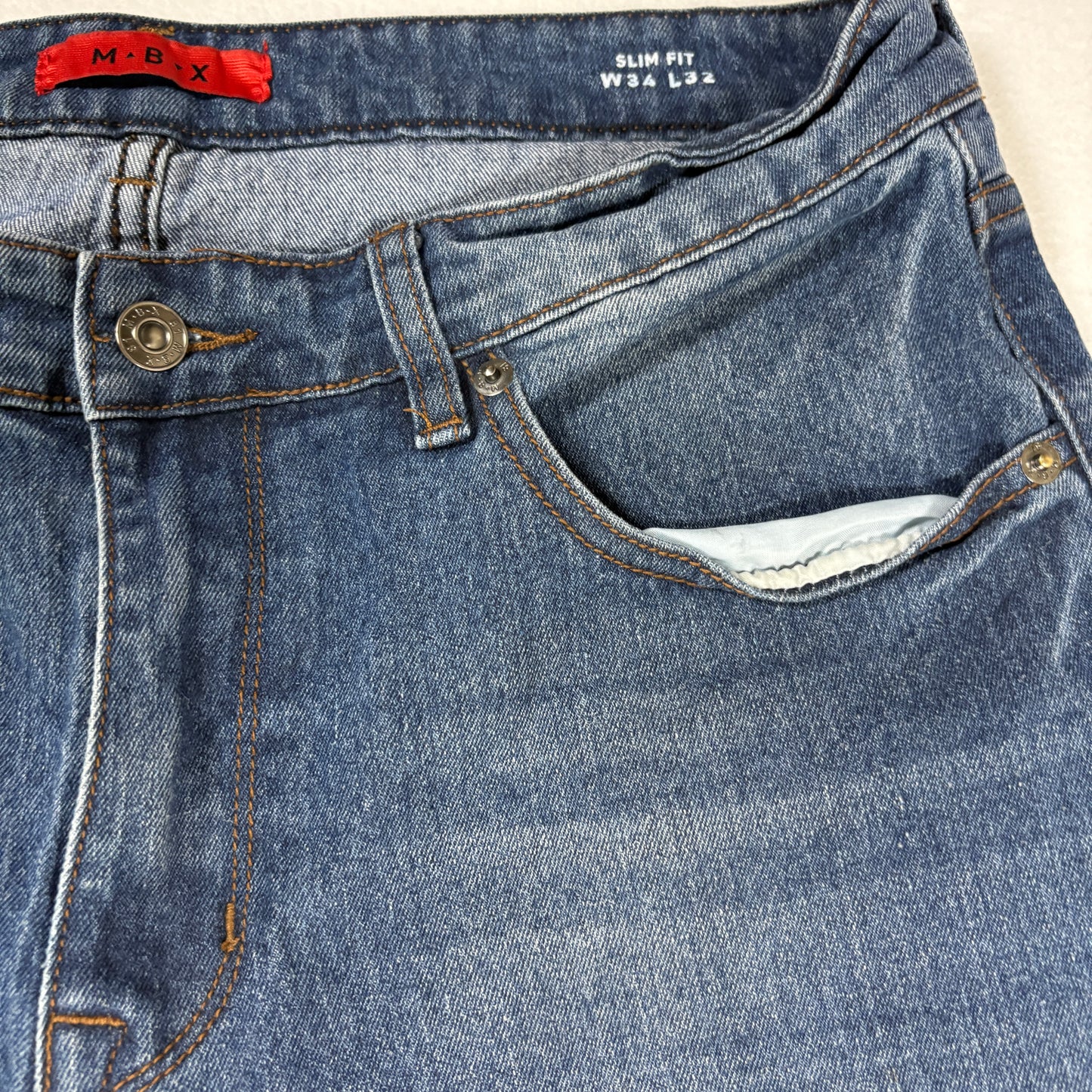 MBX mens blue denim jeans size 34x32 slim fit Y2K vintage faded wash casual