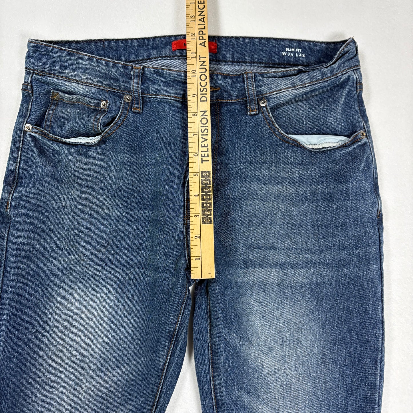 MBX mens blue denim jeans size 34x32 slim fit Y2K vintage faded wash casual