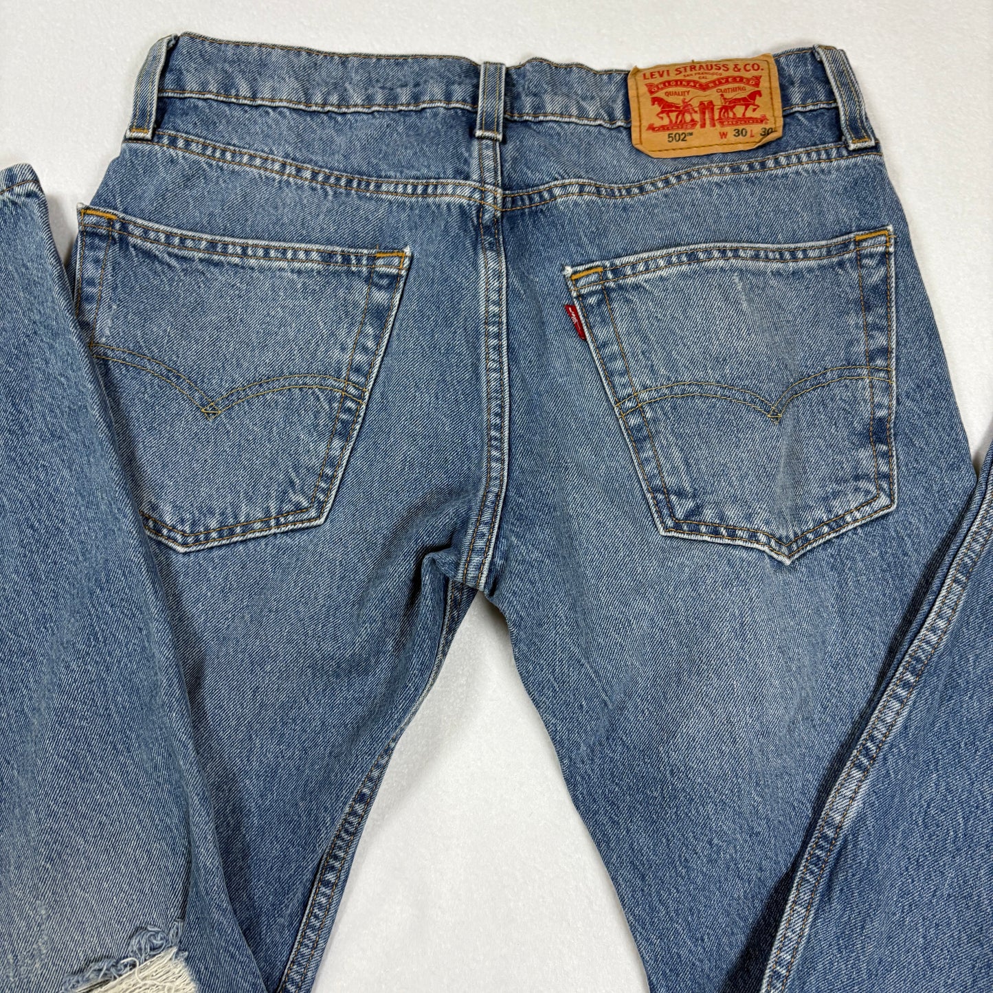 Levi’s mens 502 blue denim jeans size 30x30 tapered Y2K vintage grunge faded wash