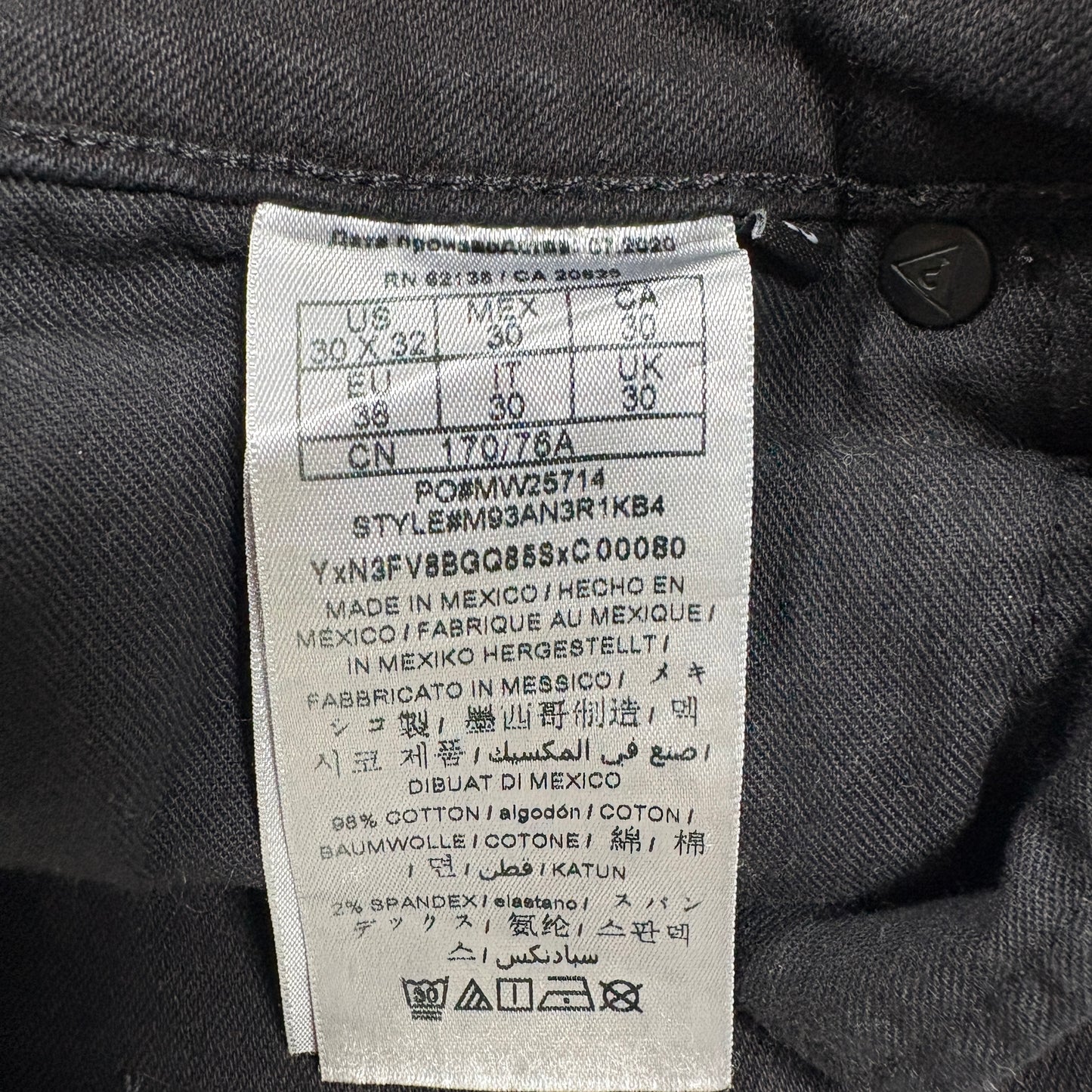 Guess mens black denim jeans size 30 slim fit stretch Y2K vintage grunge Mexico