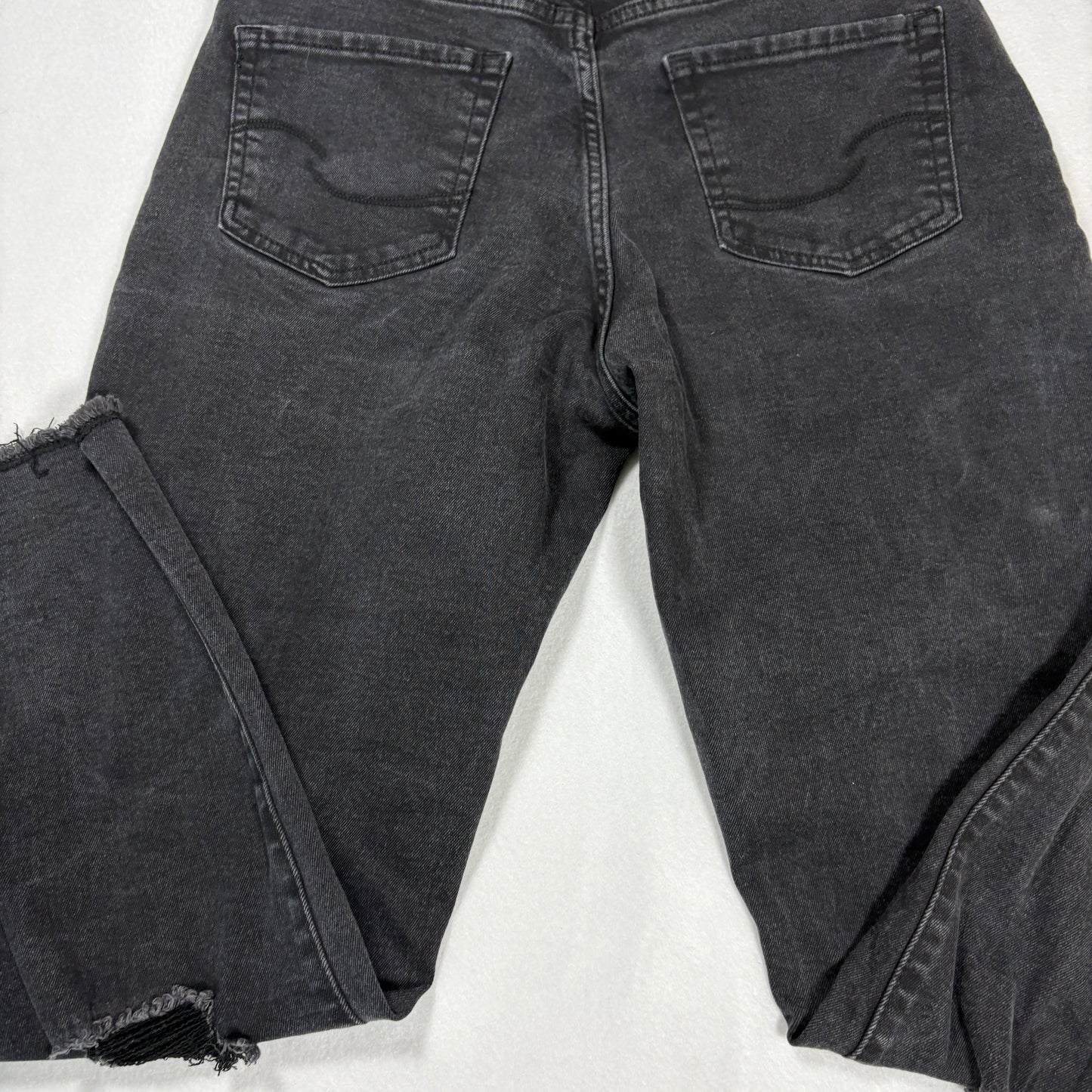 Levi Strauss Womens Black Mom Jeans Size 4 W27 High Rise Slim Straight Denim