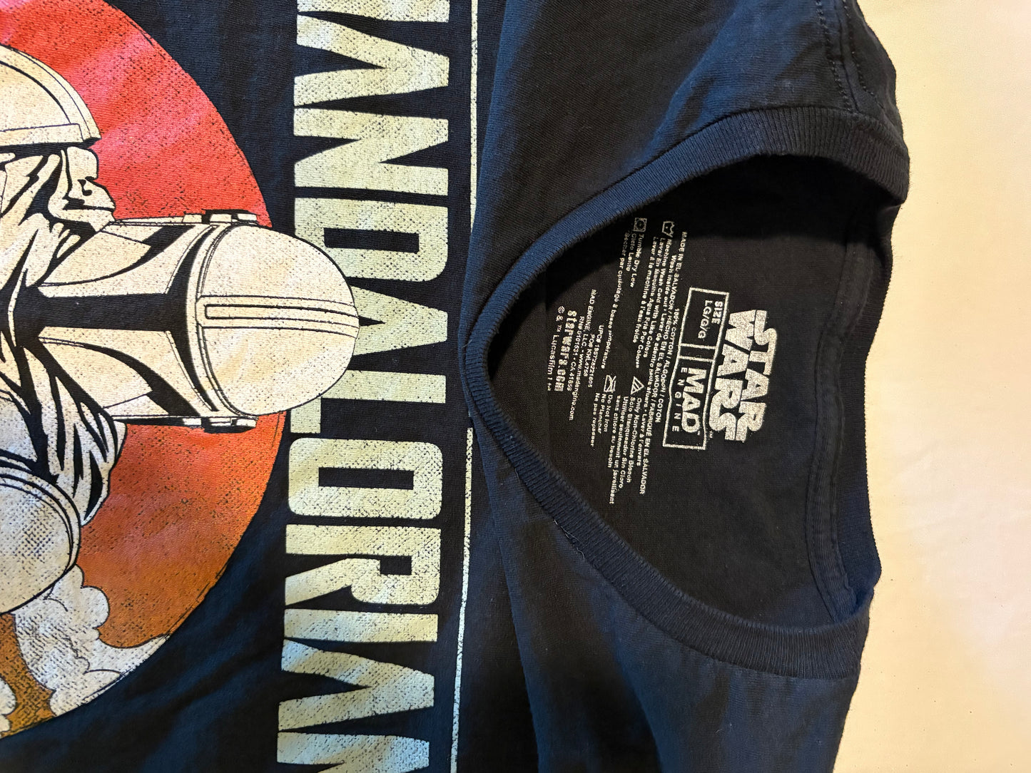 Star Wars Mandalorian Shirt Men’s L Grogu Baby Yoda Graphic Tee Sunset MAD Engine