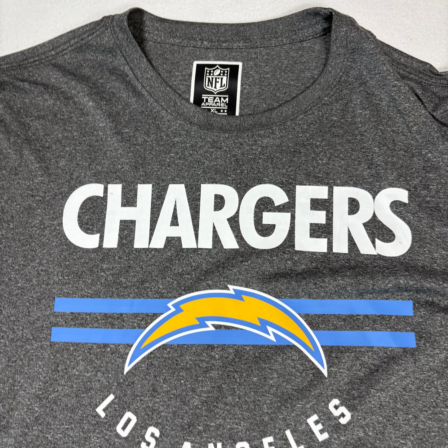 NFL Team Apparel Mens XL Los Angeles Chargers T Shirt Gray Blue Logo Tee