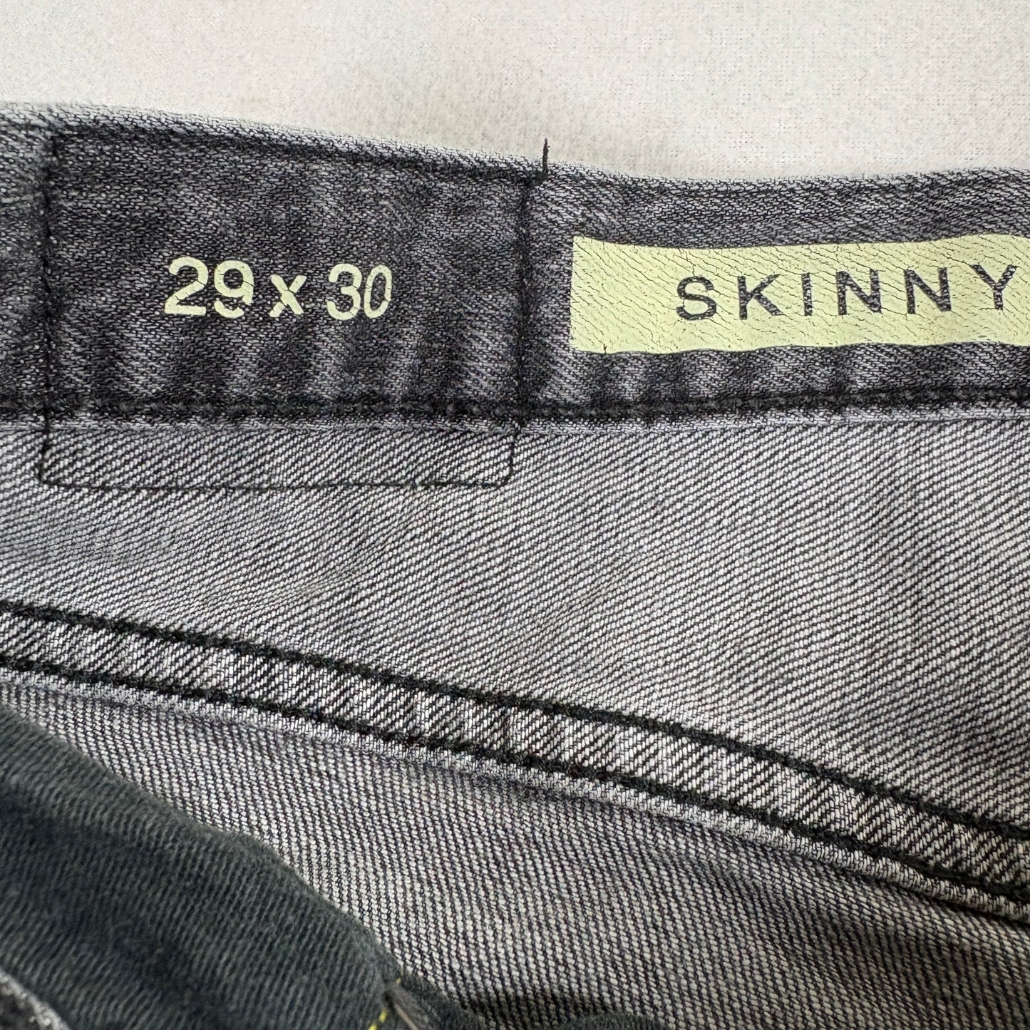 Gap 1969 Mens Skinny Jeans 29x30 Black Gray Washed Denim Y2K Vintage Grunge