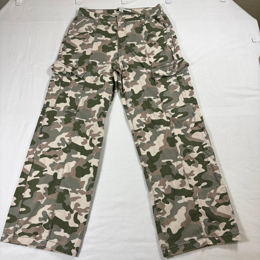 Celebrity Pink Camo Cargo Pant Womens 13/31 Vintage Y2K Streetwear Utility Green