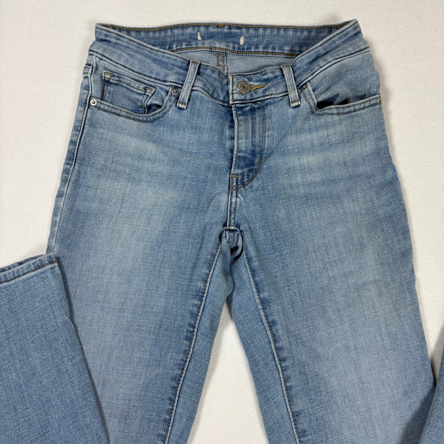 Levis Womens Jeans 25x30 Light Wash Straight Leg Denim Y2K 90s Grunge Vintage